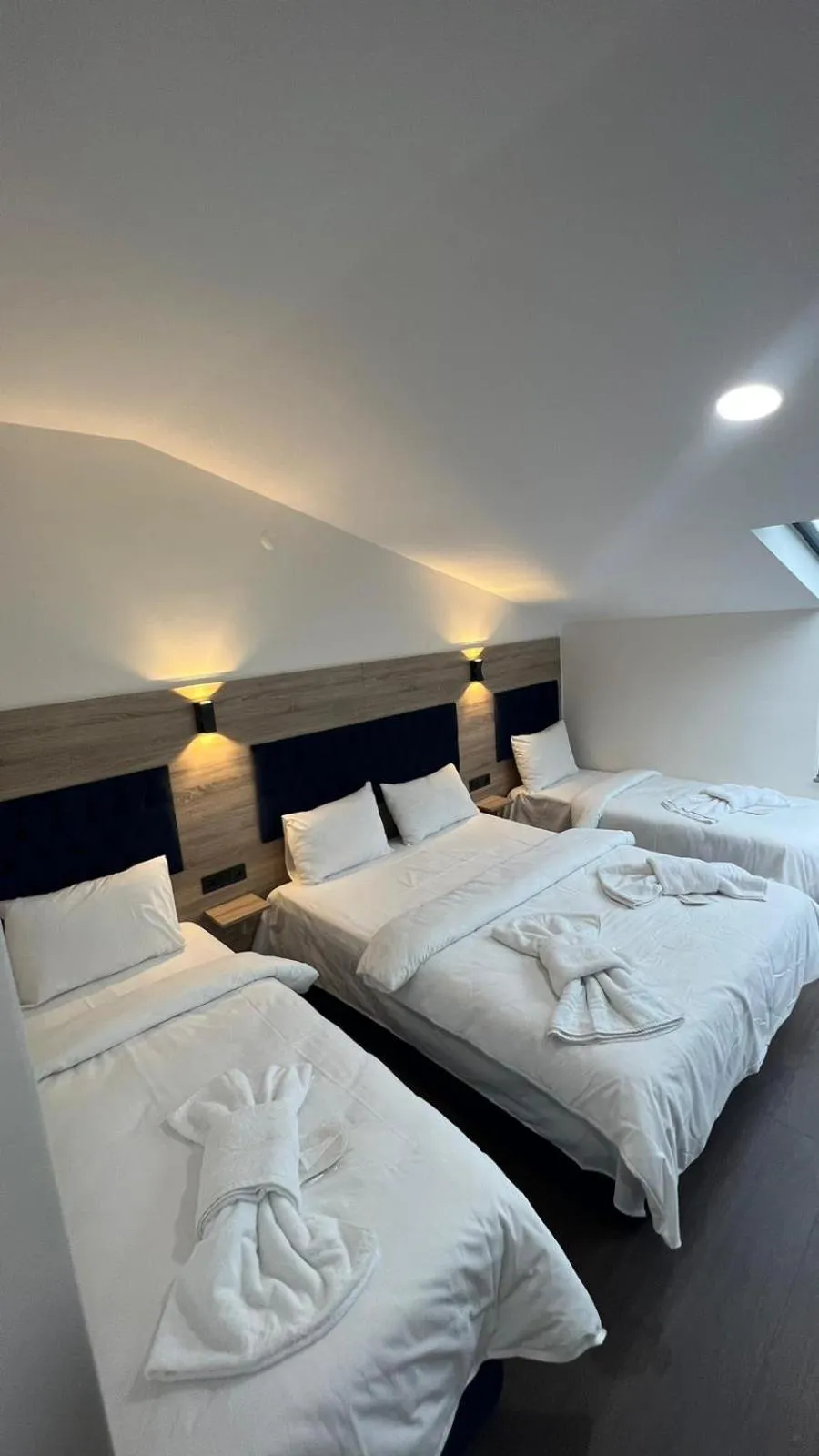 Bed in Melissa Suite