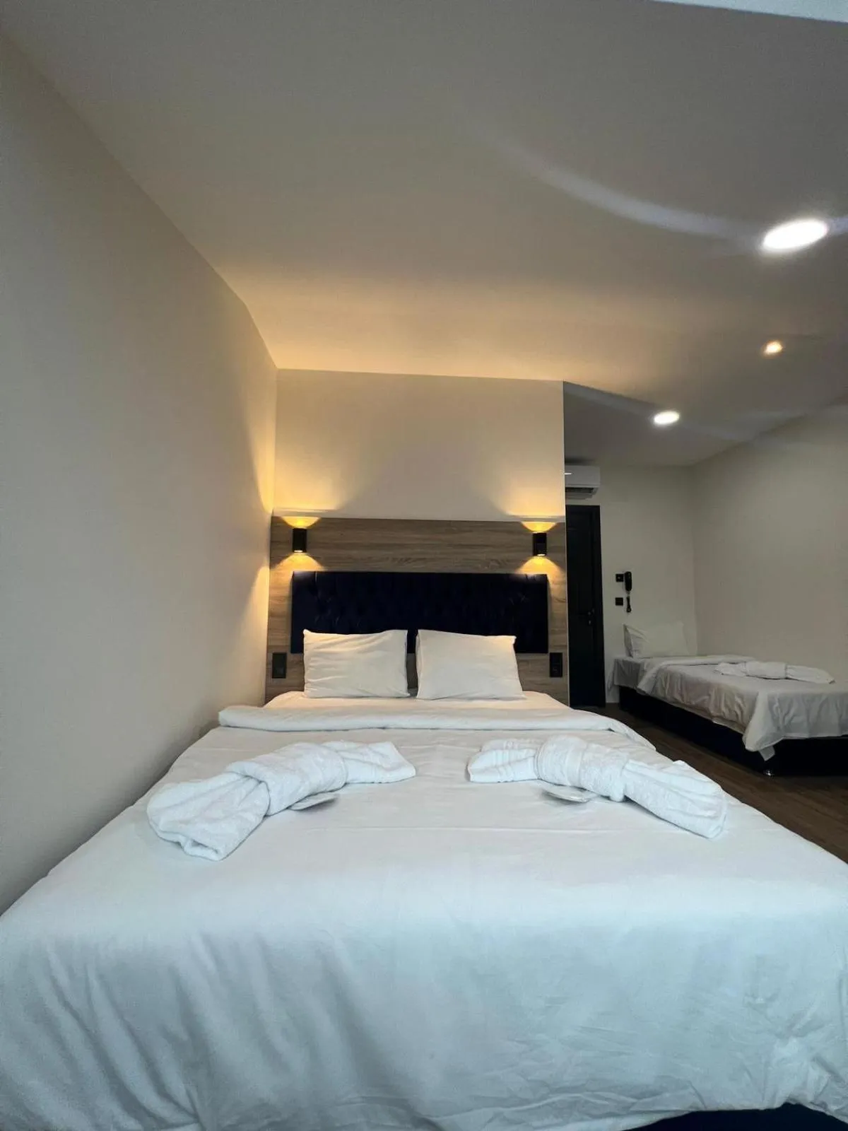 Bed in Melissa Suite