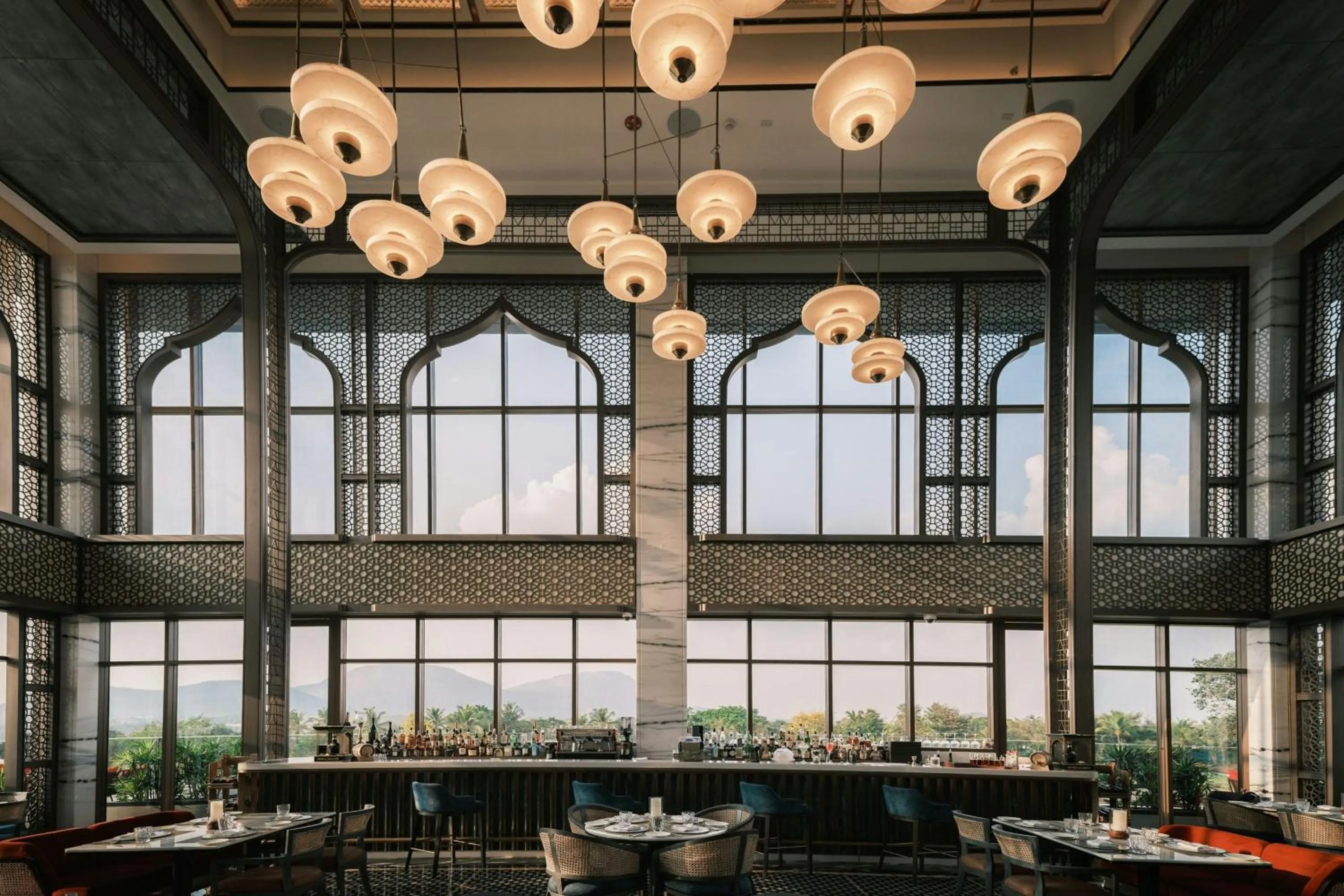 Restaurant/places to eat in JW Marriott Hotel Bengaluru Prestige Golfshire Resort & Spa