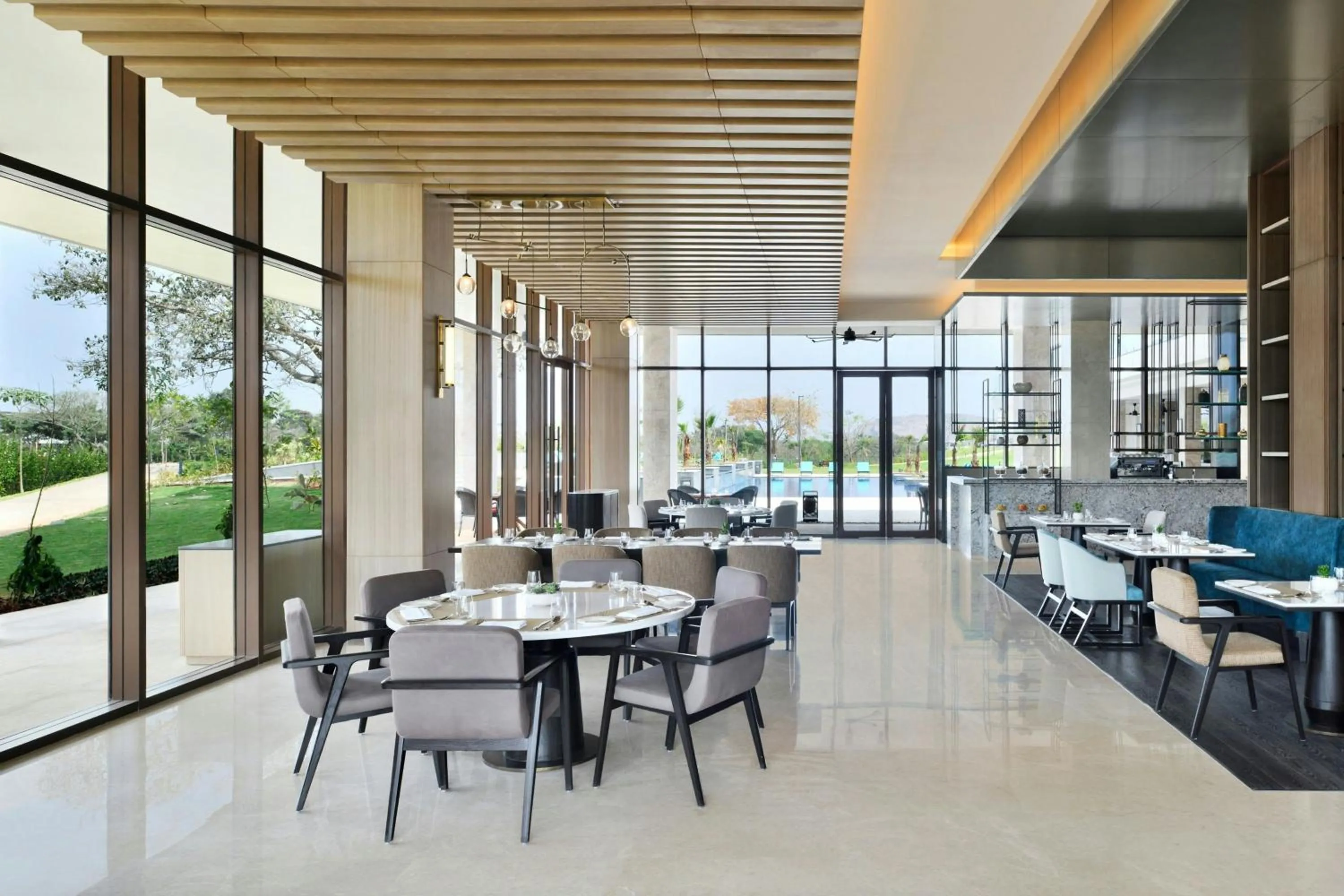Restaurant/places to eat in JW Marriott Hotel Bengaluru Prestige Golfshire Resort & Spa