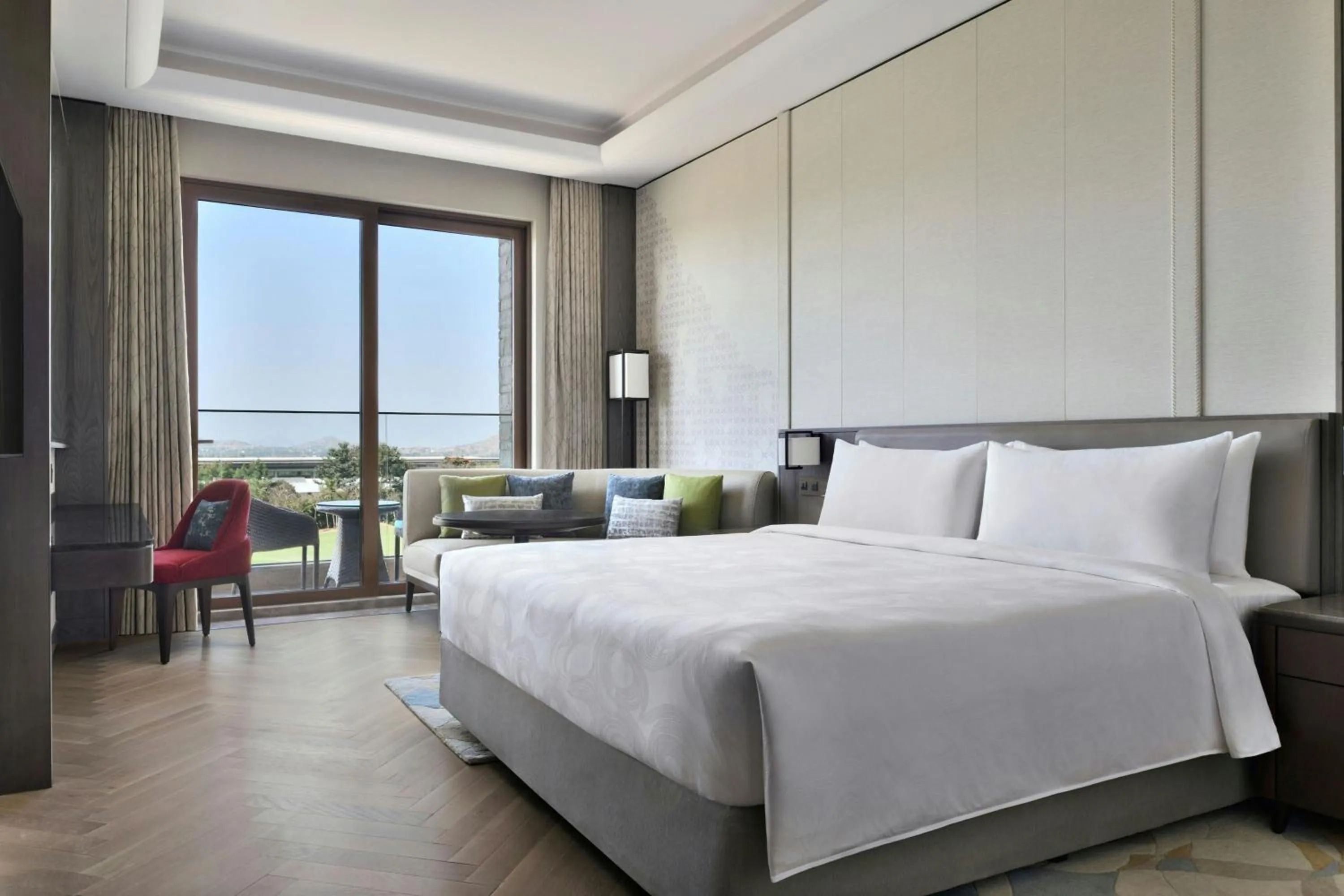 Bedroom, Bed in JW Marriott Hotel Bengaluru Prestige Golfshire Resort & Spa