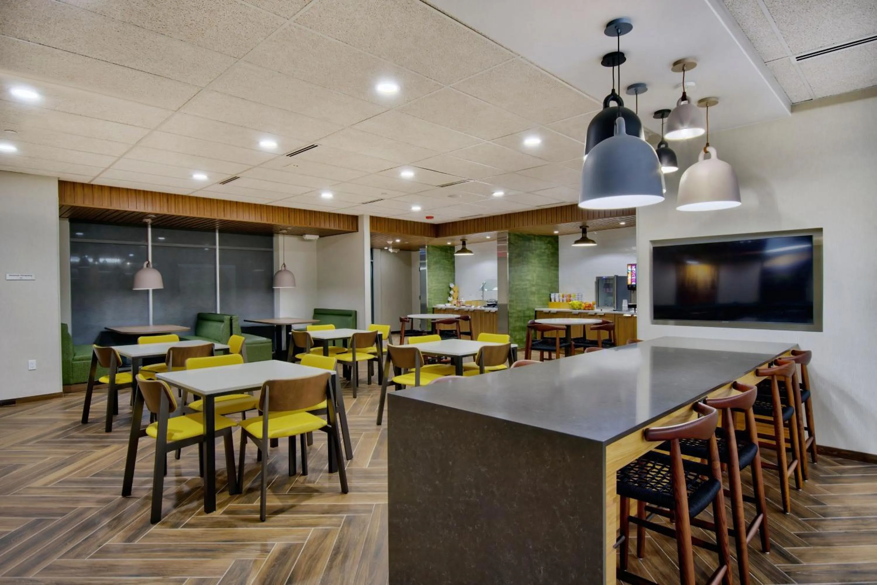 Breakfast in Fairfield by Marriott Inn & Suites Rochester Hills