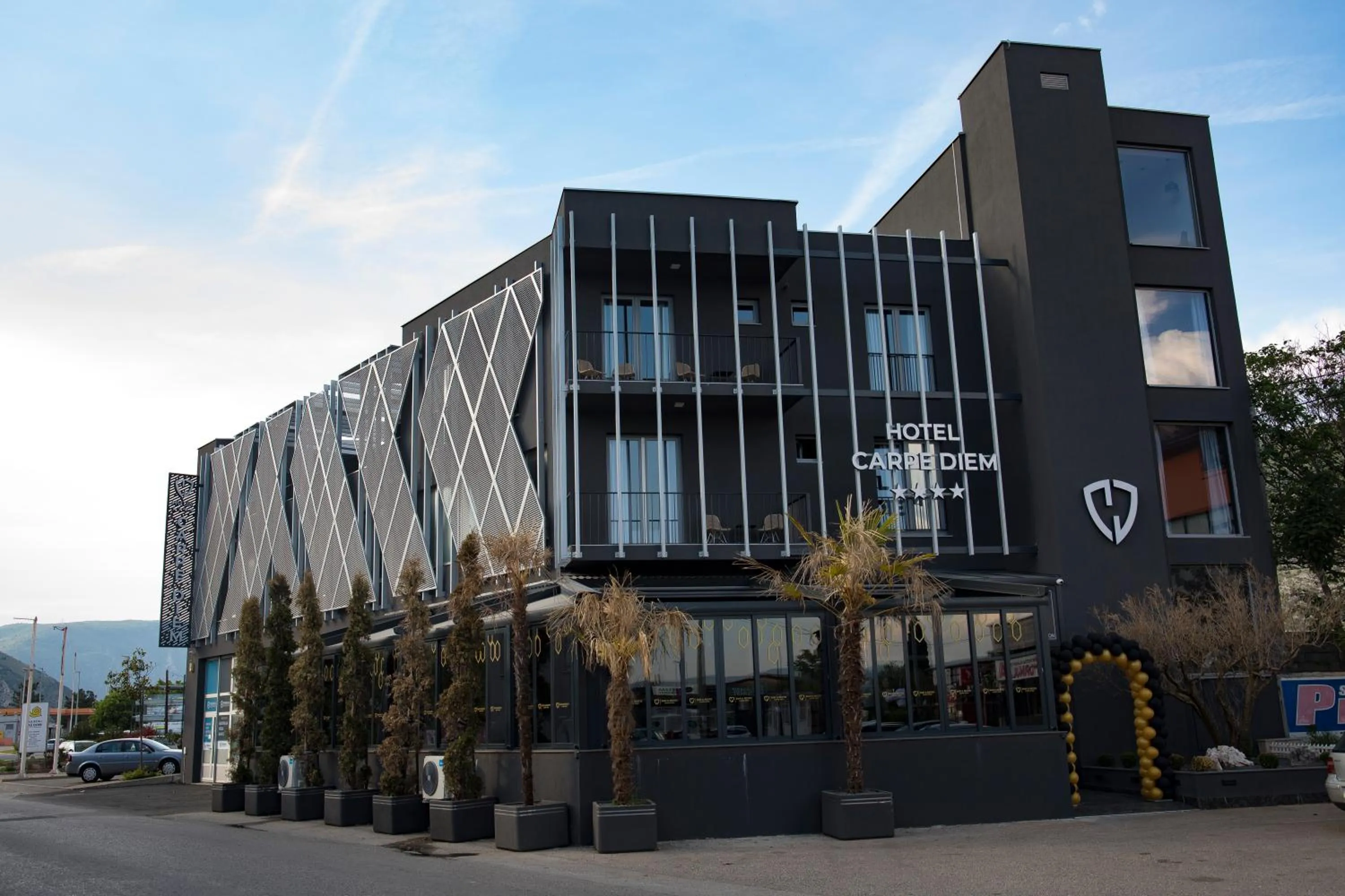 Property building in Hotel Carpe Diem