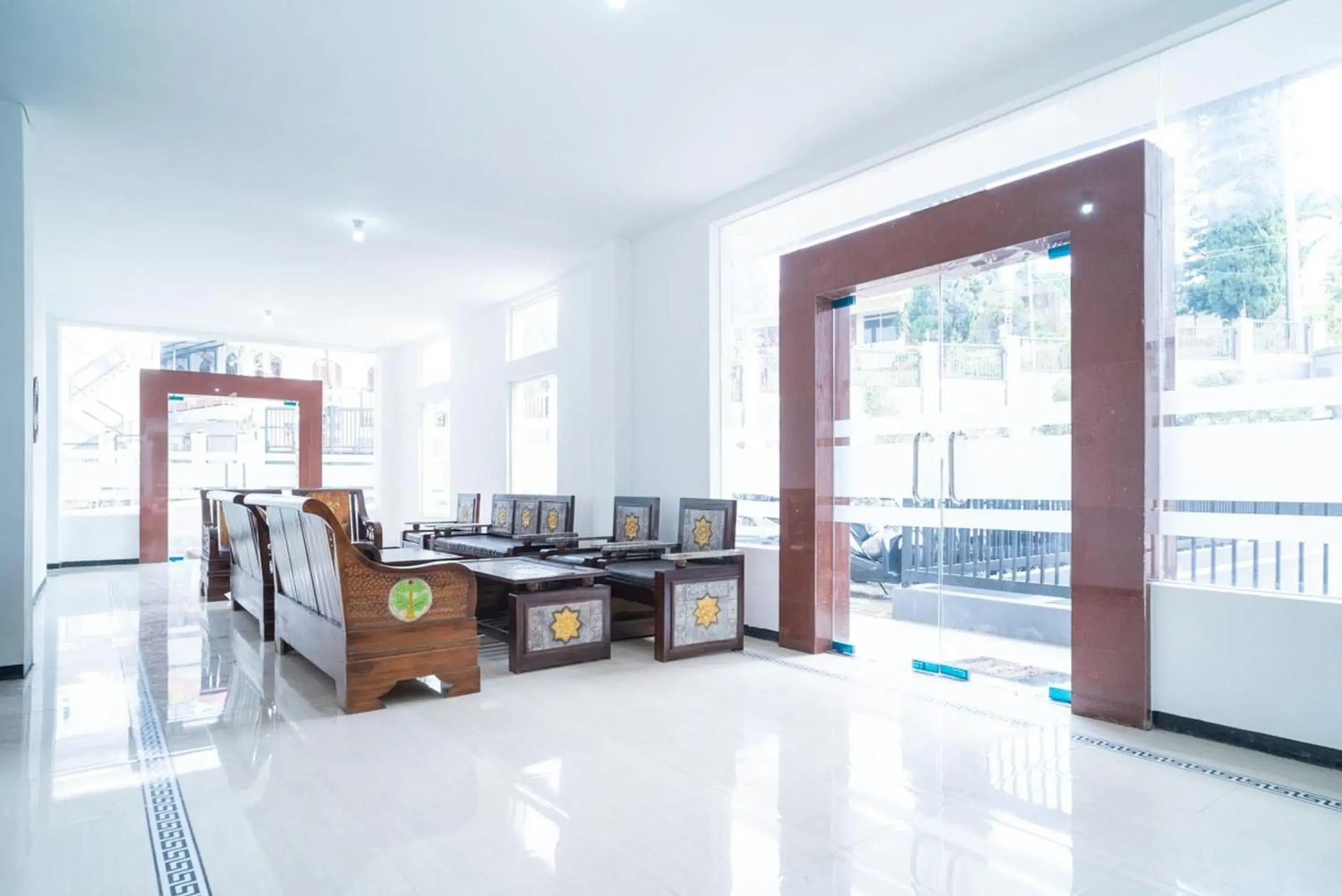 Lobby or reception in Sans Hotel Queen Batu Lobby or reception in Sans Hotel Queen Batu