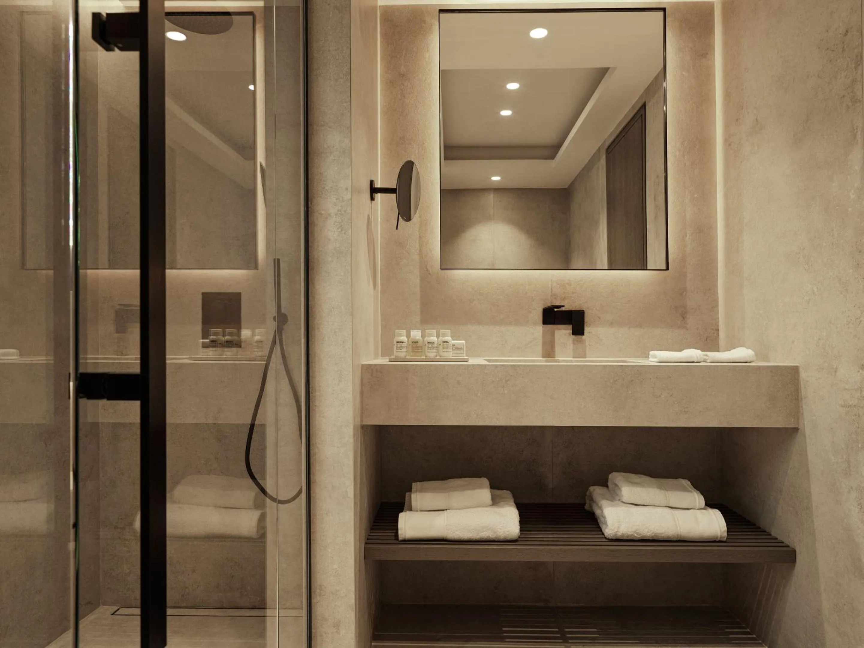 Shower in Noima Boutique Hotel Mykonos
