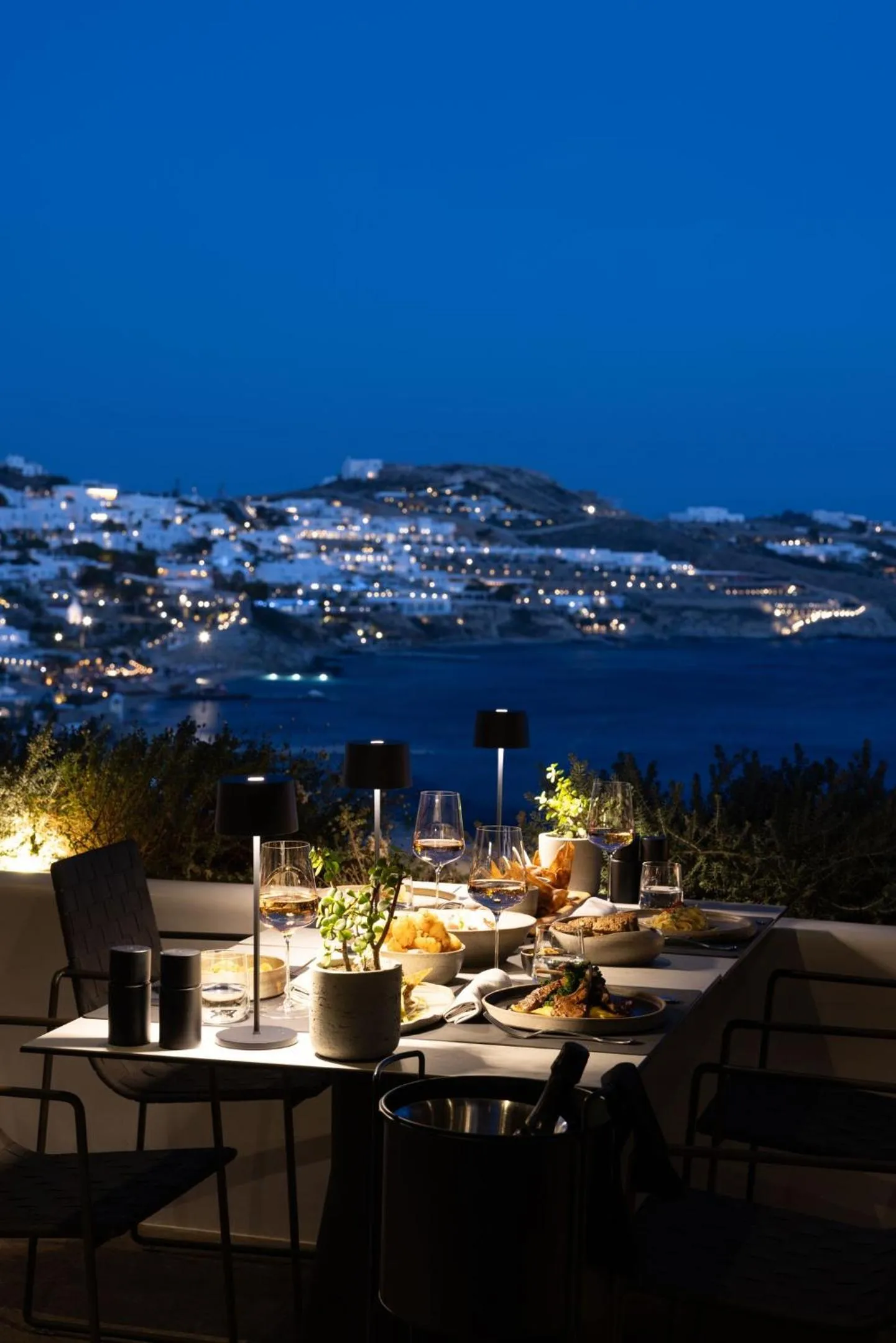 Restaurant/places to eat in Noima Boutique Hotel Mykonos