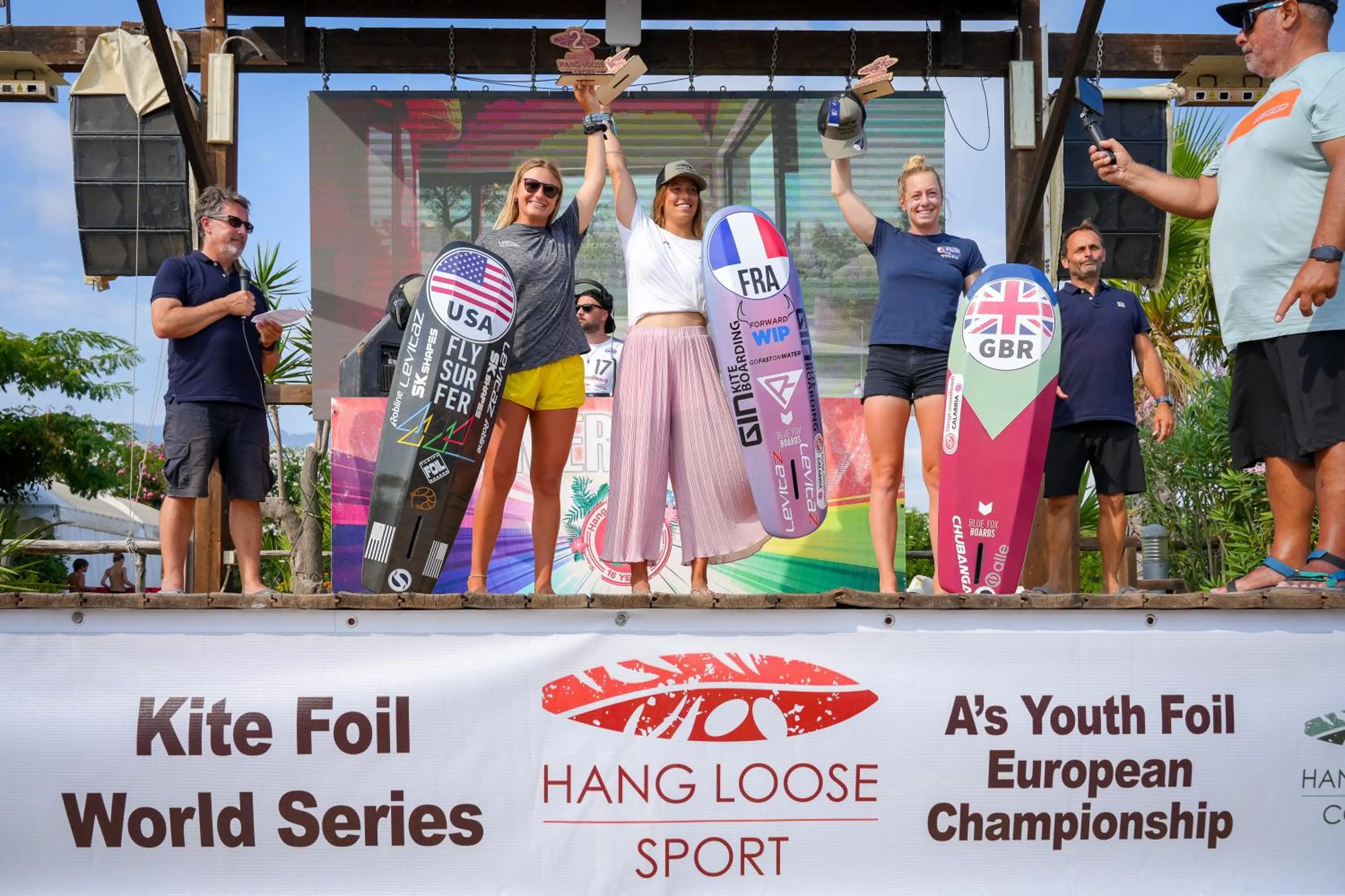 Sports in Hang Loose Cottage Hotel & Resort 4 stelle Gizzeria Calabria