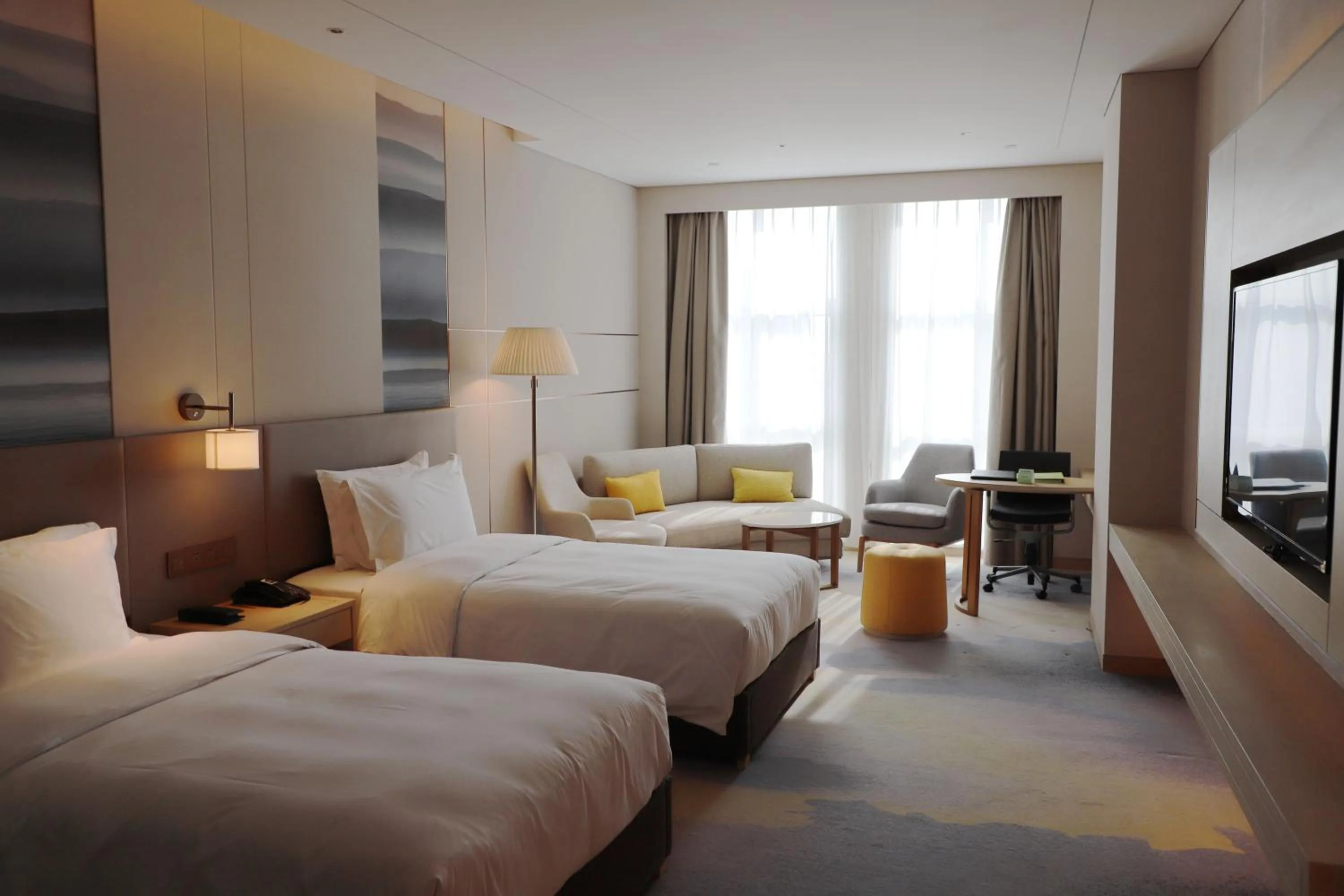 Bed in Holiday Inn Xining Datong by IHG