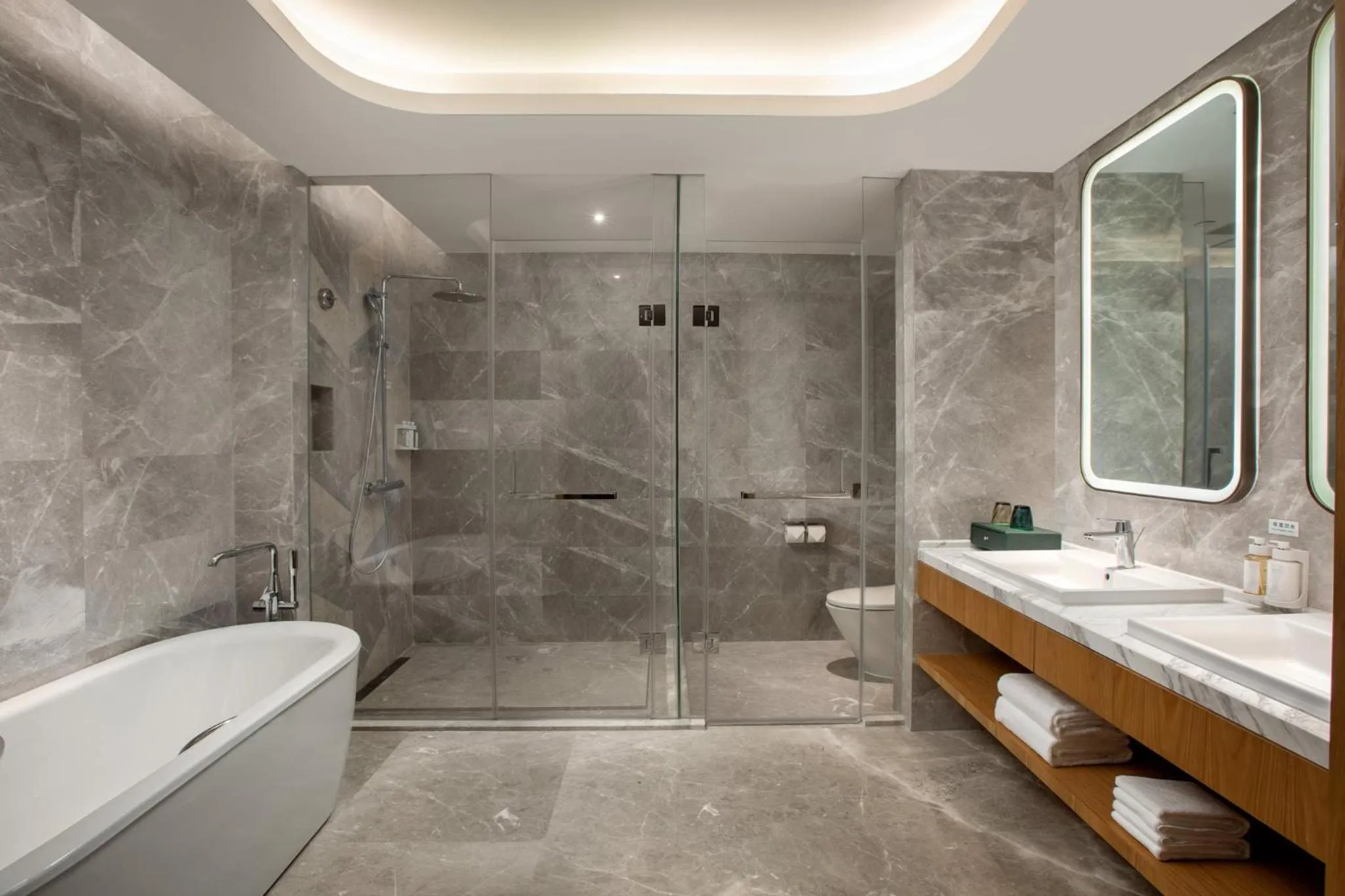Bathroom in Holiday Inn Xining Datong by IHG