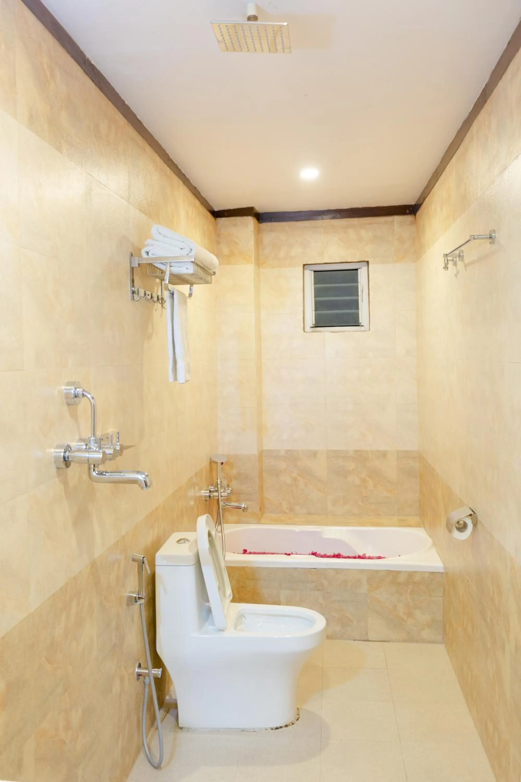 Shower in Paradise Boutique Hotel