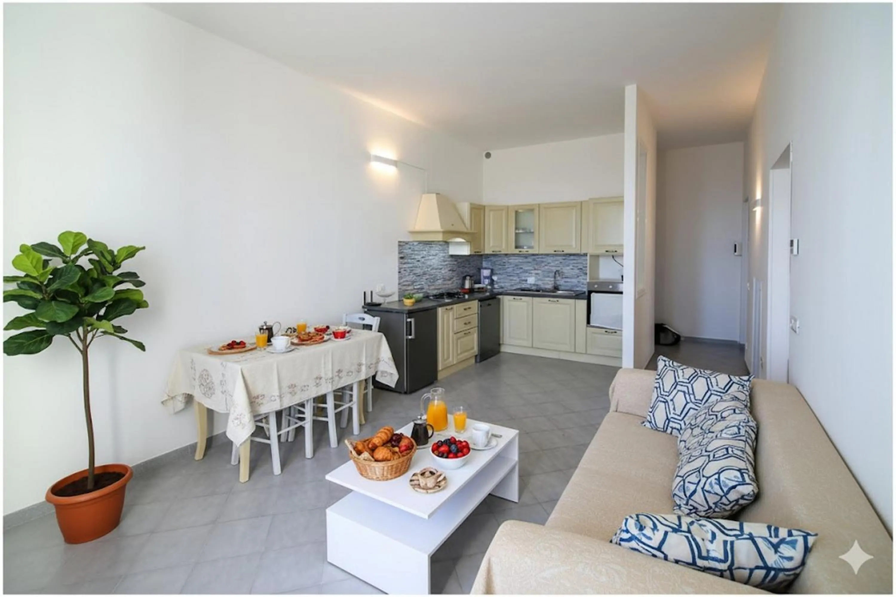 Dining area in Casa Baia Salata 2