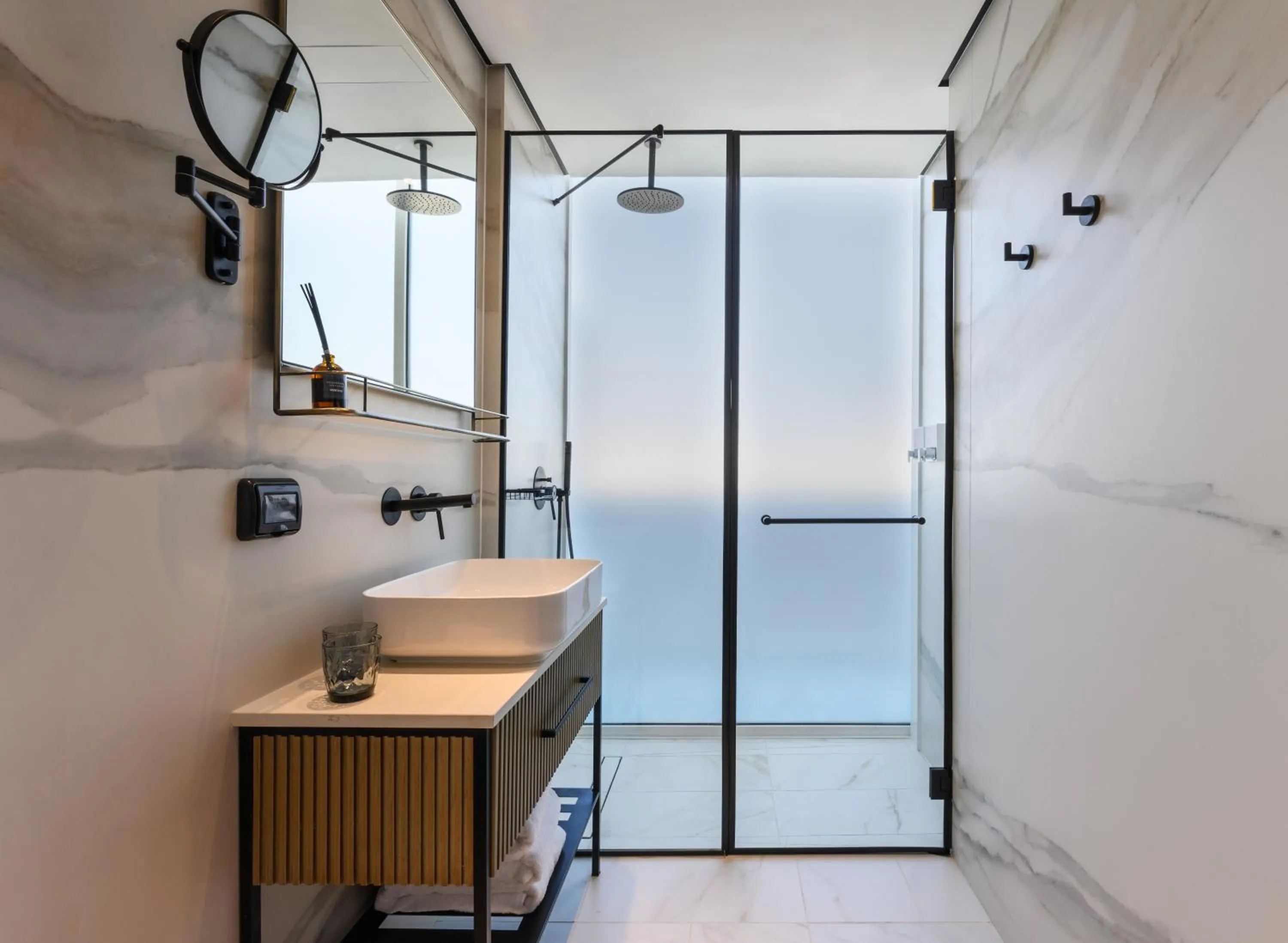 Bathroom in Alberto by Isrotel Design