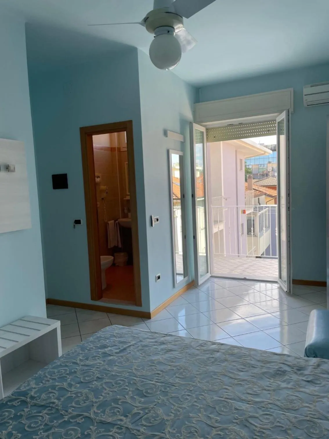 Bed in Hotel Mirabella