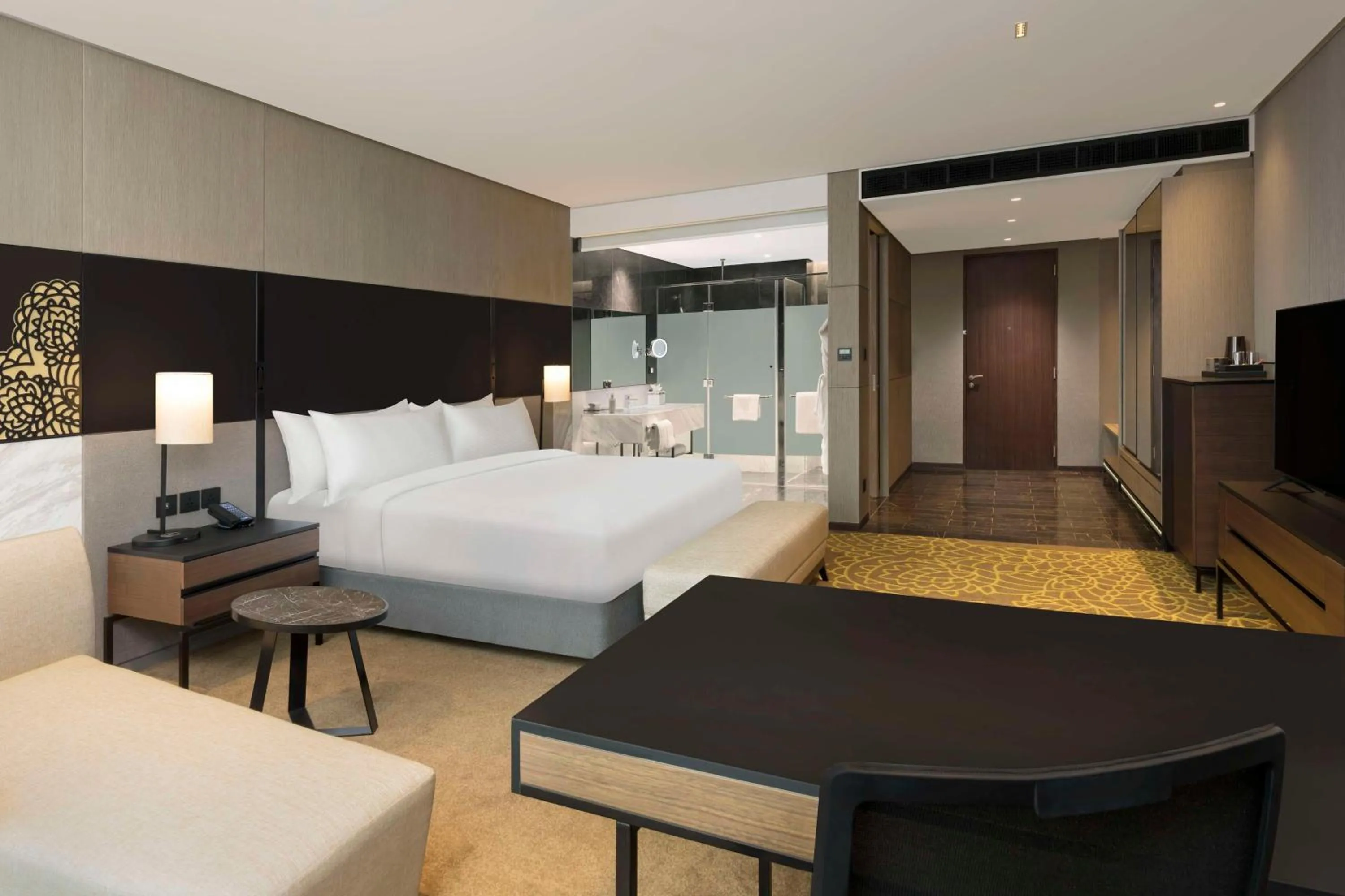 Bed in Hilton Bengaluru Embassy Manyata Business Park