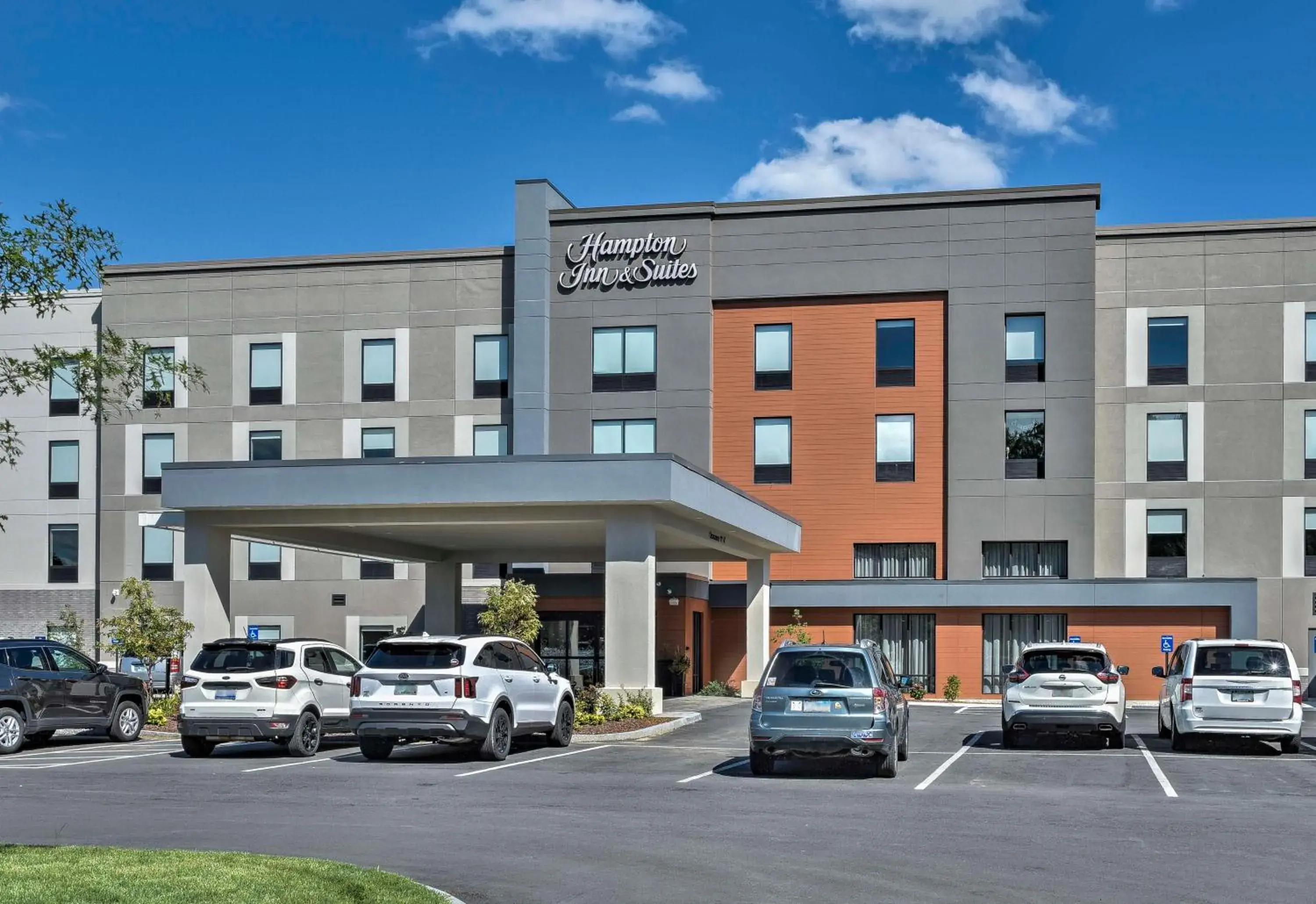 Property building in Hampton Inn & Suites Keene Property building in Hampton Inn & Suites Keene