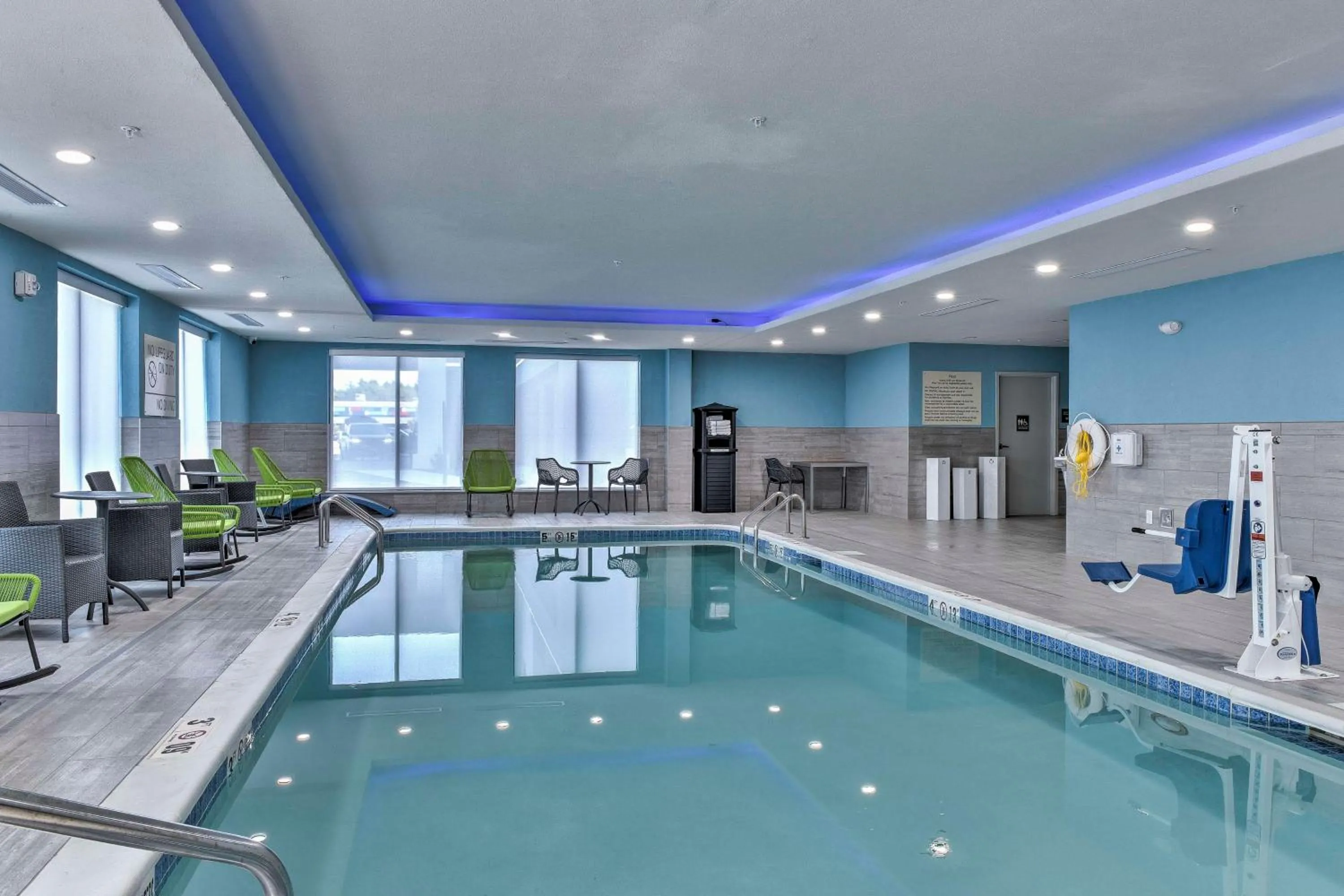 Pool view in Hampton Inn & Suites Keene