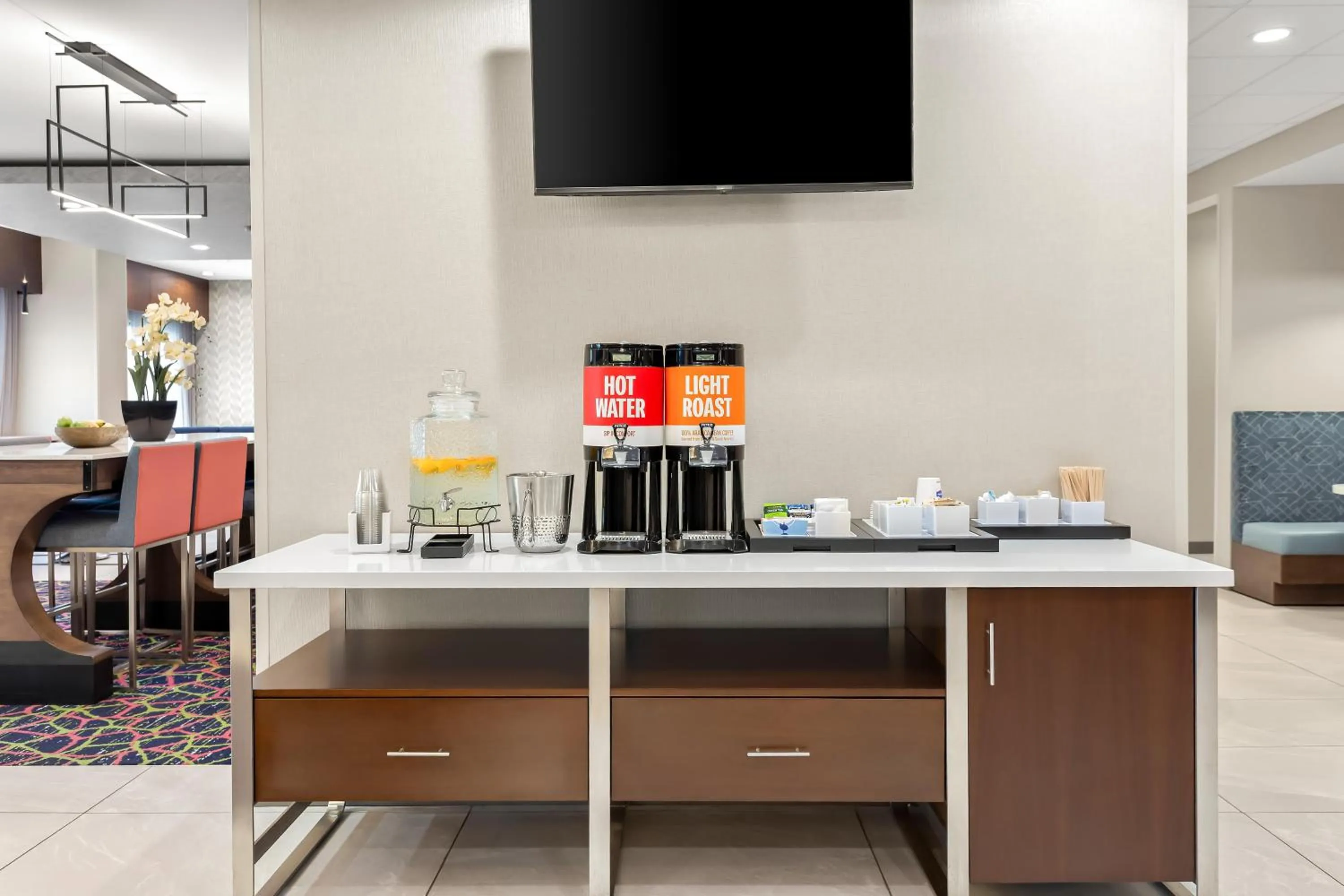 Breakfast in Hampton Inn By Hilton Huntley Chicago