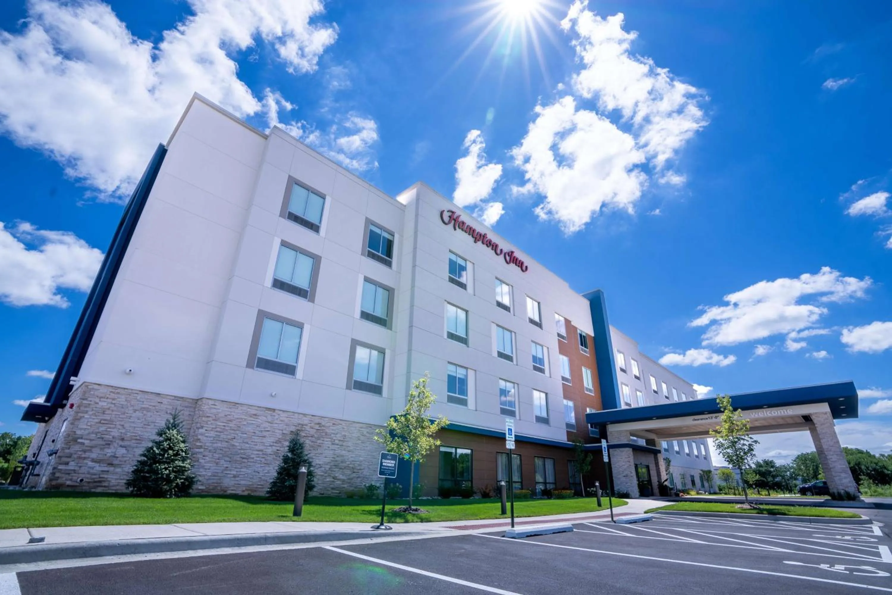 Property building in Hampton Inn By Hilton Huntley Chicago