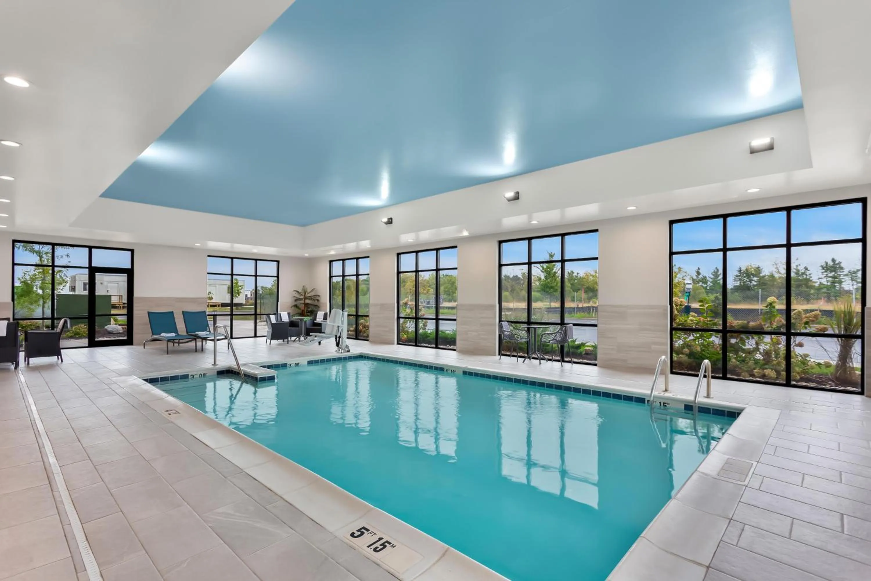 Pool view in Hampton Inn By Hilton Huntley Chicago