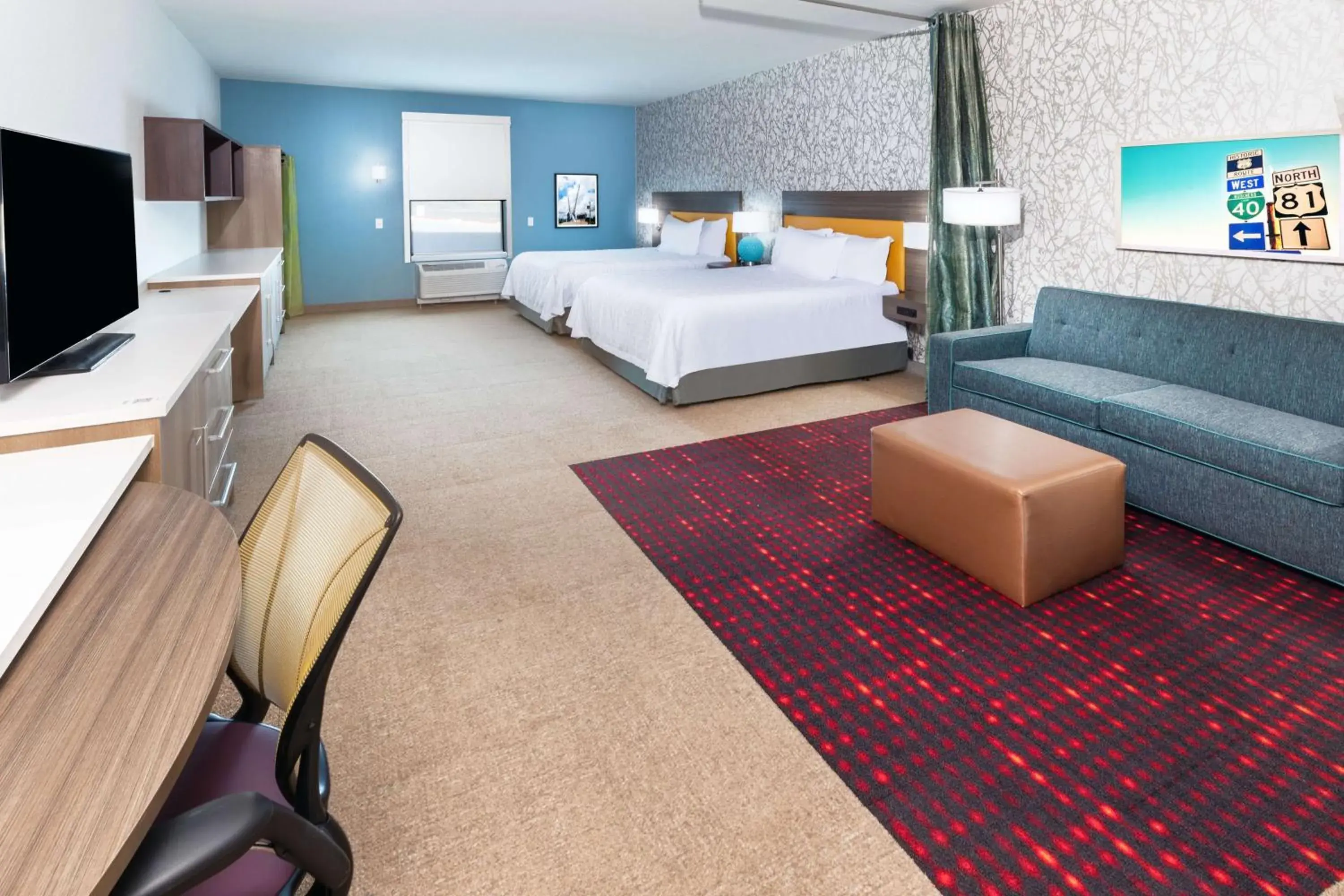 Living room, Bed in Home2 Suites By Hilton Weatherford Living room, Bed in Home2 Suites By Hilton Weatherford