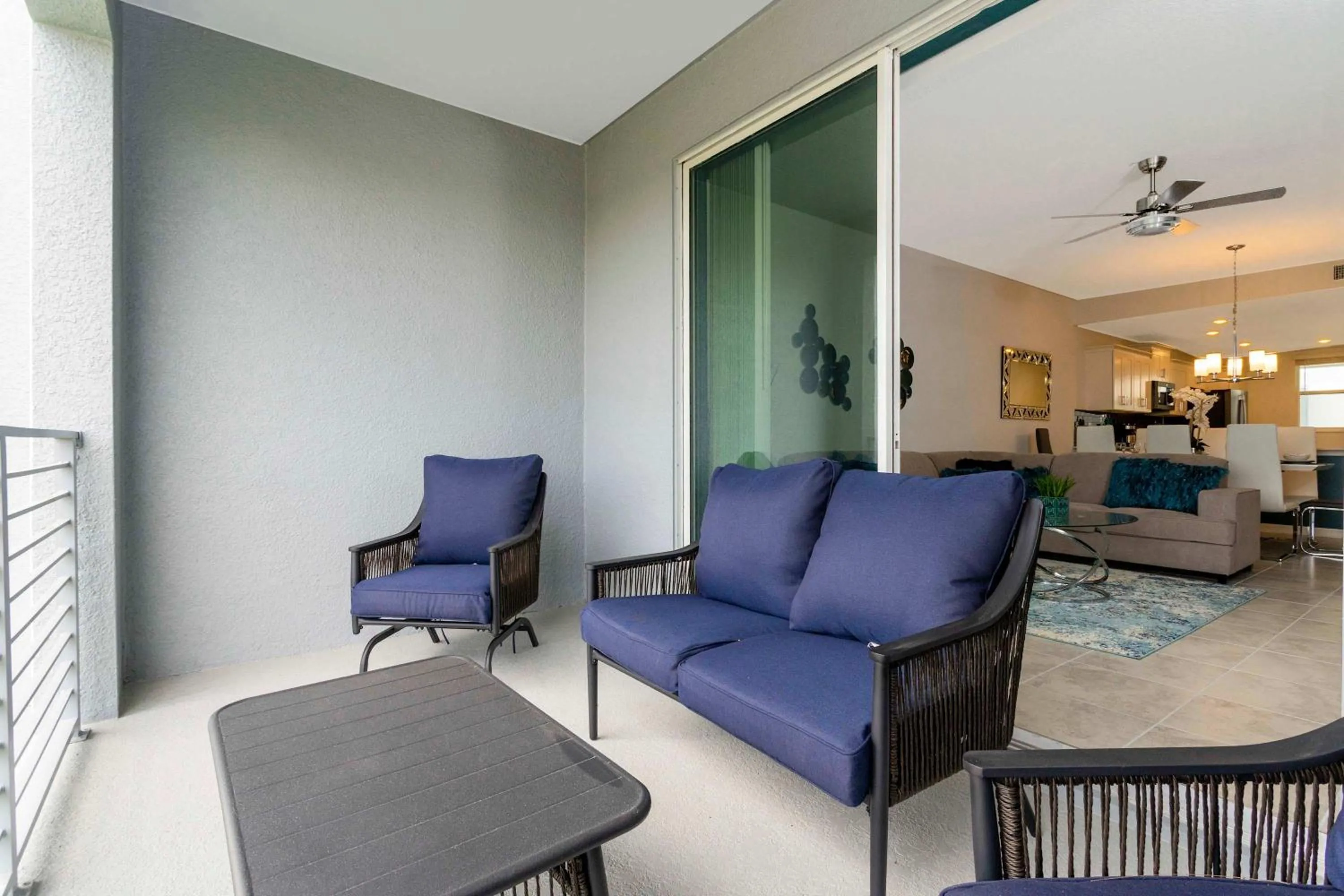 Gorgeous 2 Bedroom Apartment Close to Disney 305 31911