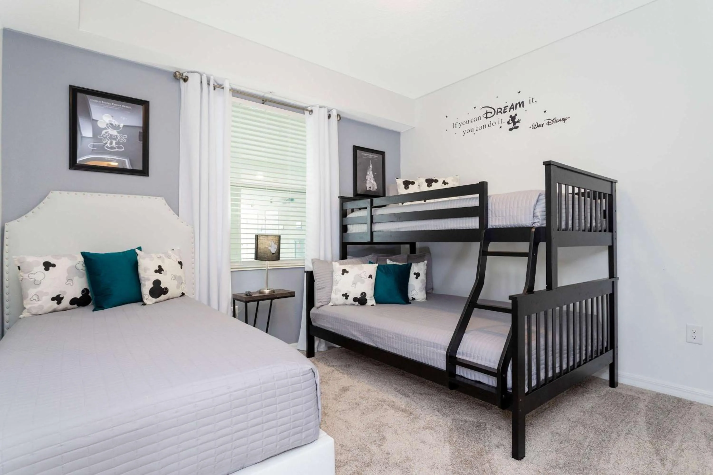 Bed in Gorgeous 2 Bedroom Apartment Close to Disney 305 31911