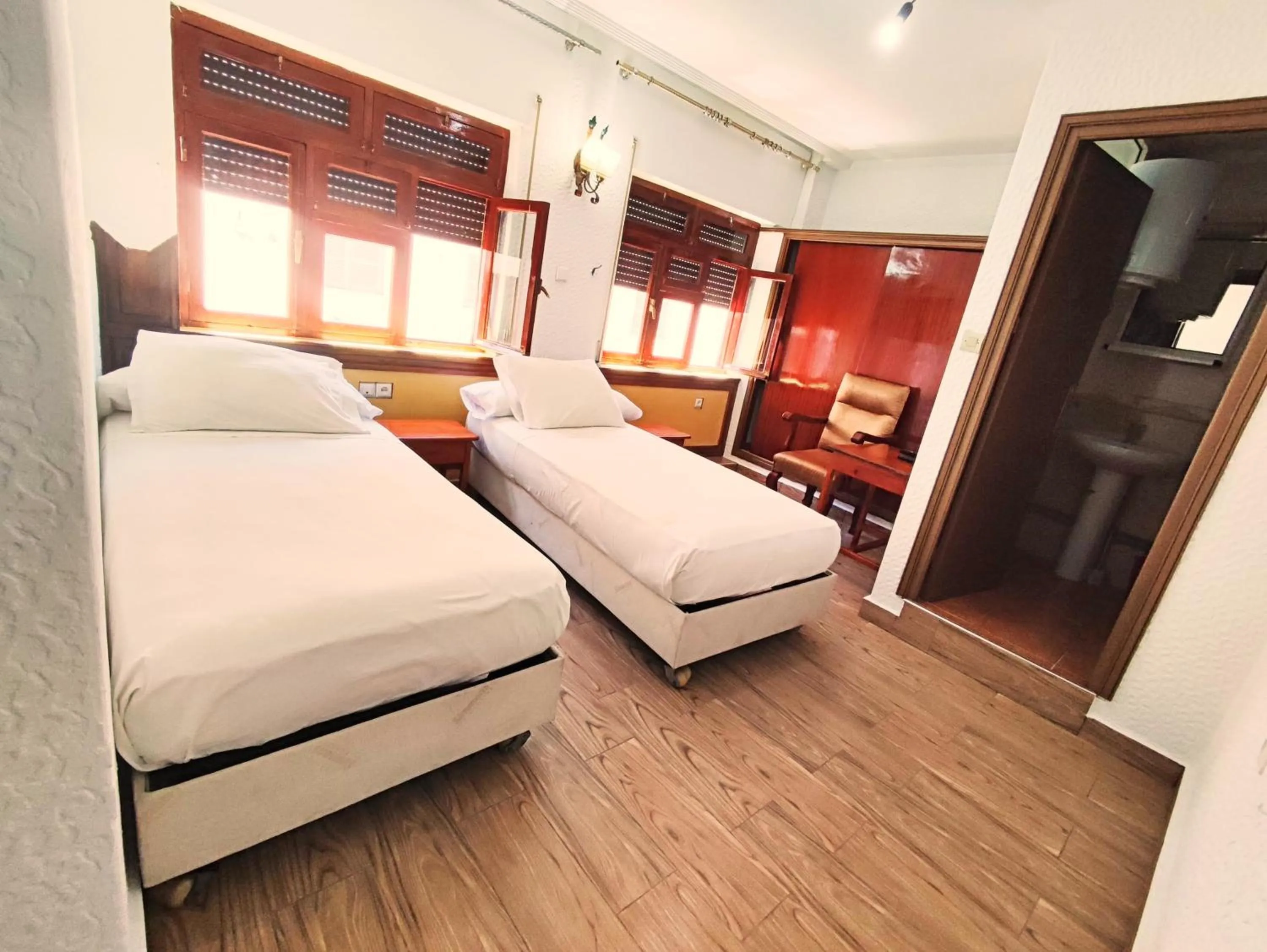 Bed in Hôtel National