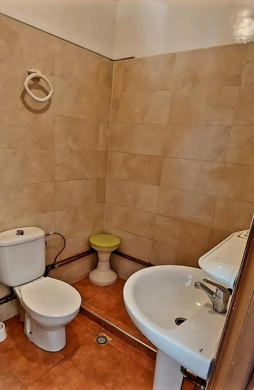 Bathroom in Hôtel National