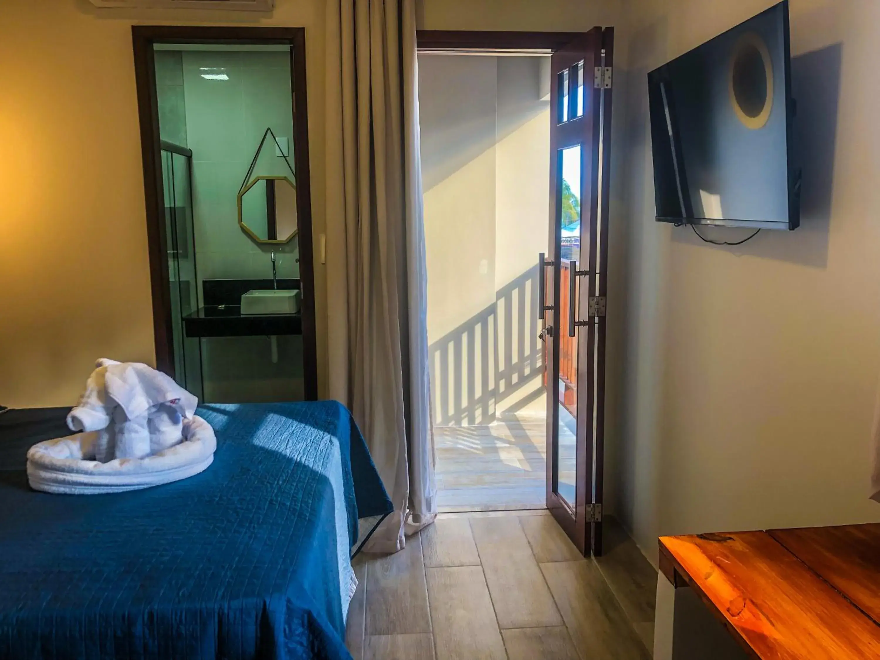 Deluxe Double Room with Balcony - single occupancy in Pousada Sete Mares Deluxe Double Room with Balcony - single occupancy in Pousada Sete Mares