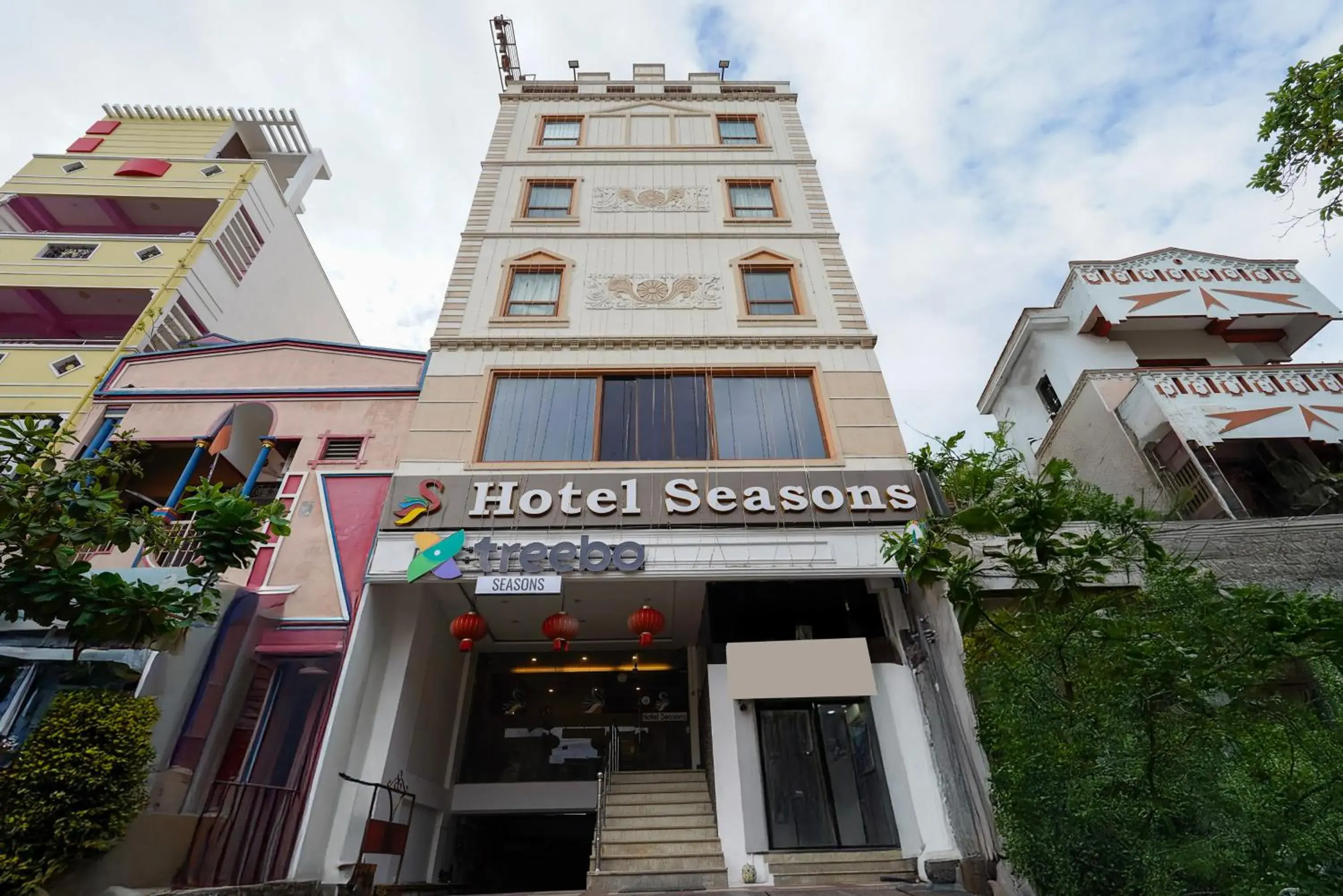 Property building in Treebo Seasons - Heritage Town Pondicherry Property building in Treebo Seasons - Heritage Town Pondicherry