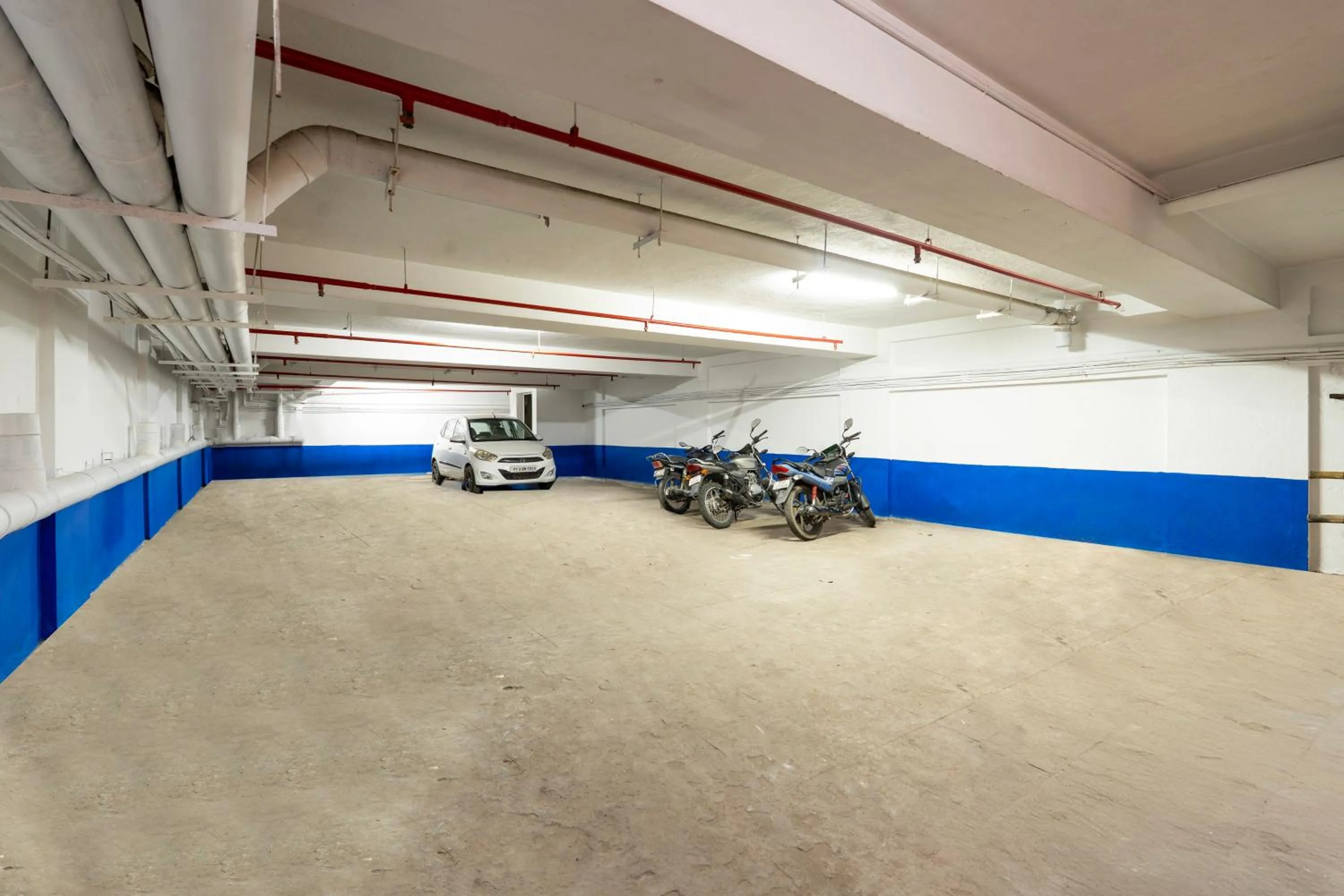 Parking in Treebo Seasons - Heritage Town Pondicherry