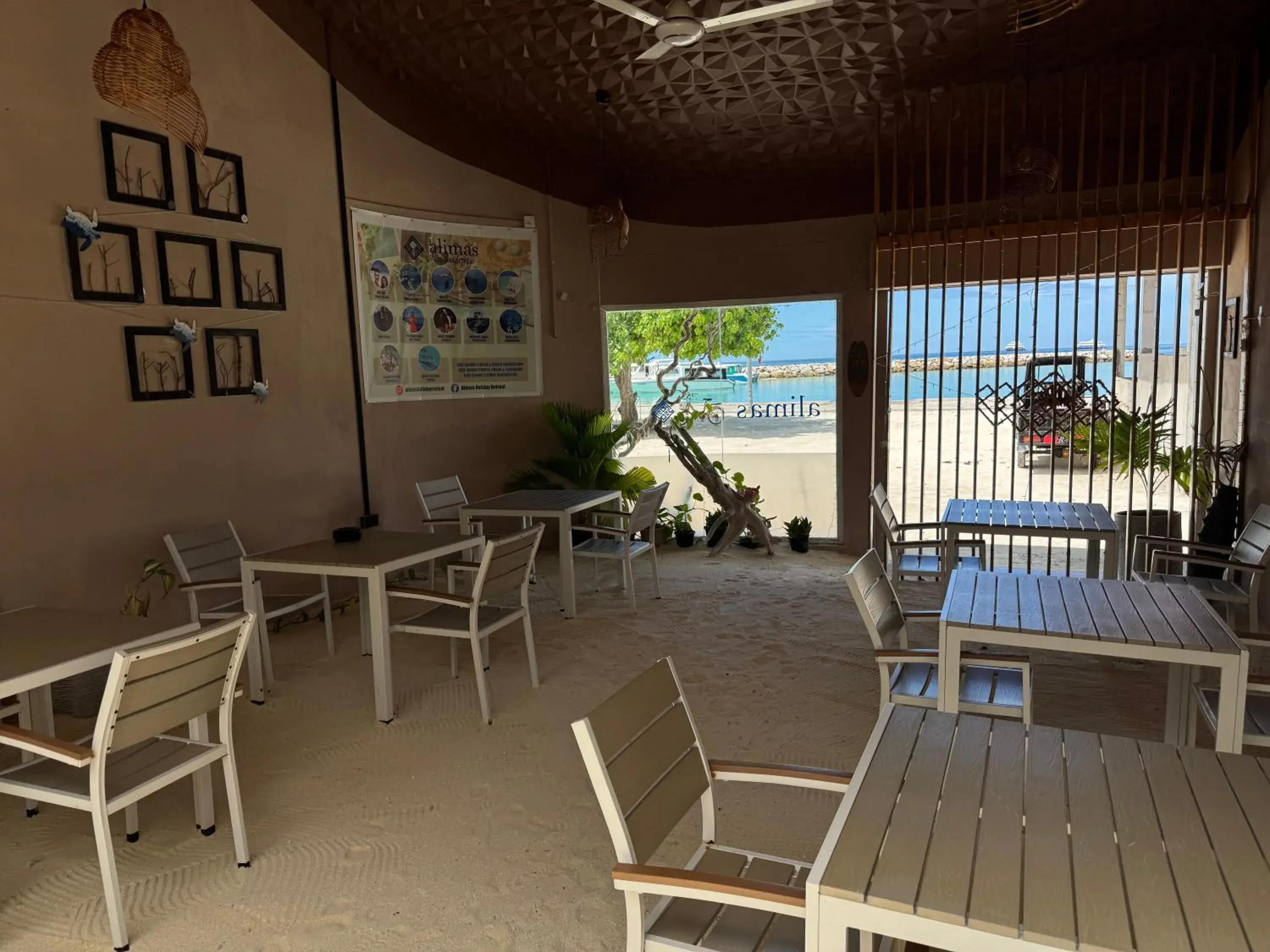 Property building in Alimas Holiday Retreat Maldives Property building in Alimas Holiday Retreat Maldives