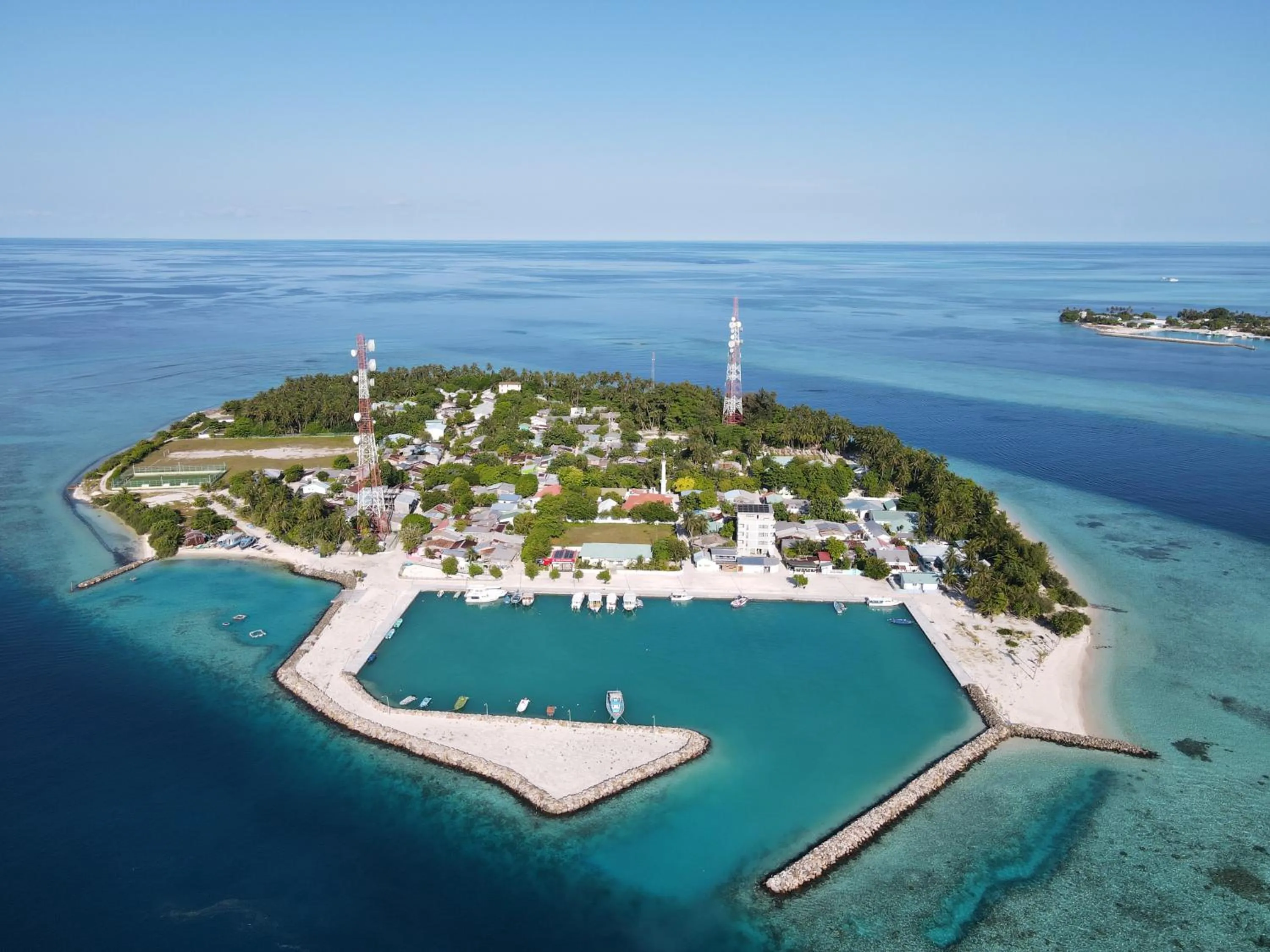 Property building in Alimas Holiday Retreat Maldives