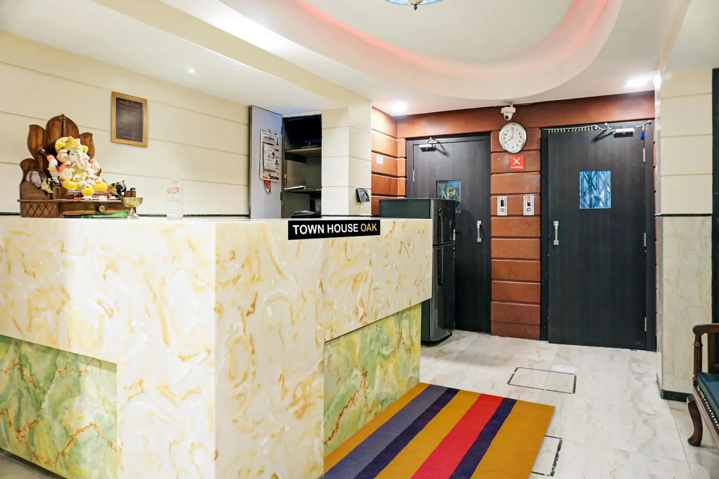 Lobby or reception in Townhouse OAK Gharonda Residency Near Sant Tukaram Nagar Metro Station Lobby or reception in Townhouse OAK Gharonda Residency Near Sant Tukaram Nagar Metro Station
