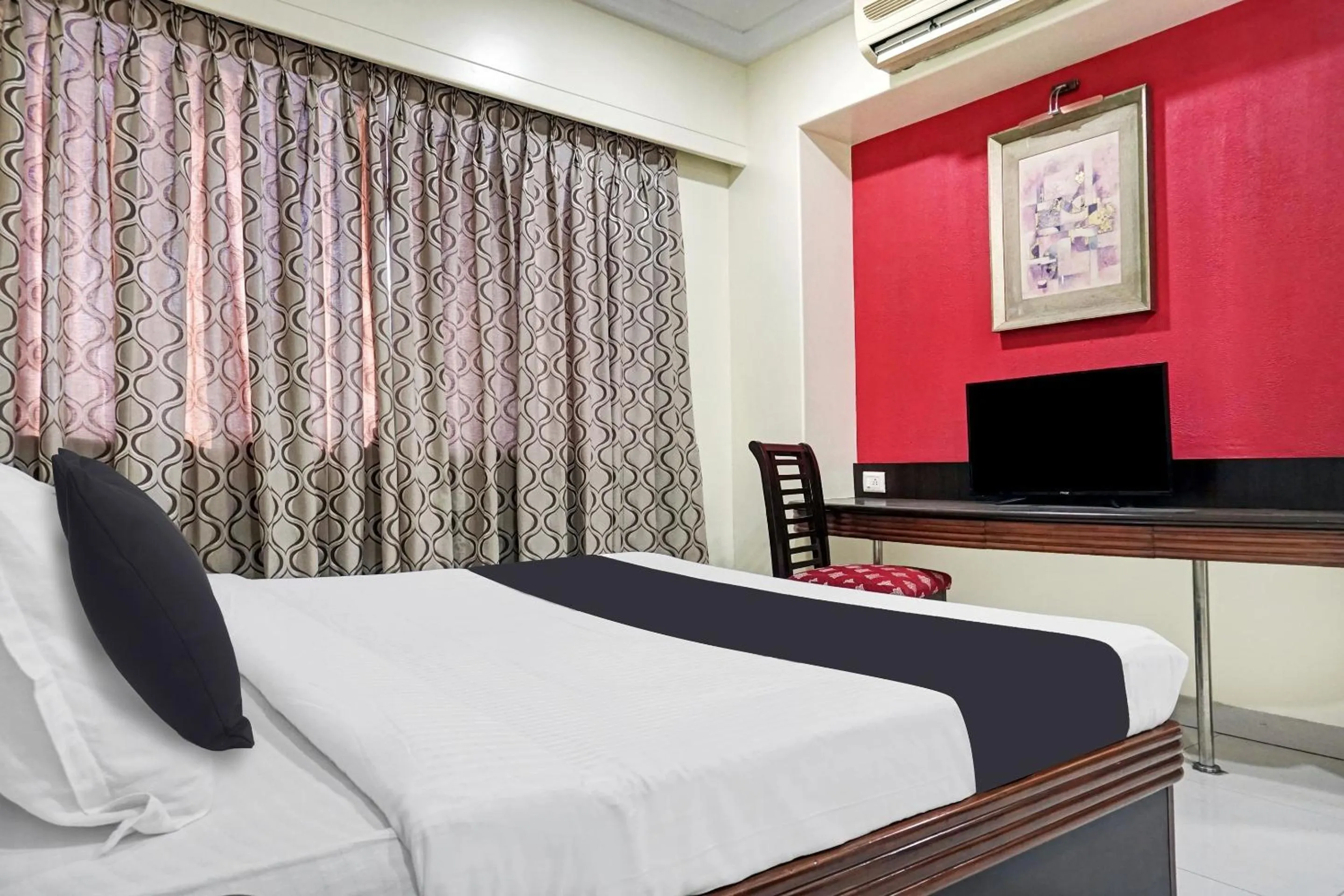 Bedroom, Bed in Super Townhouse OAK Gharonda Residency Near Sant Tukaram Nagar Metro Station