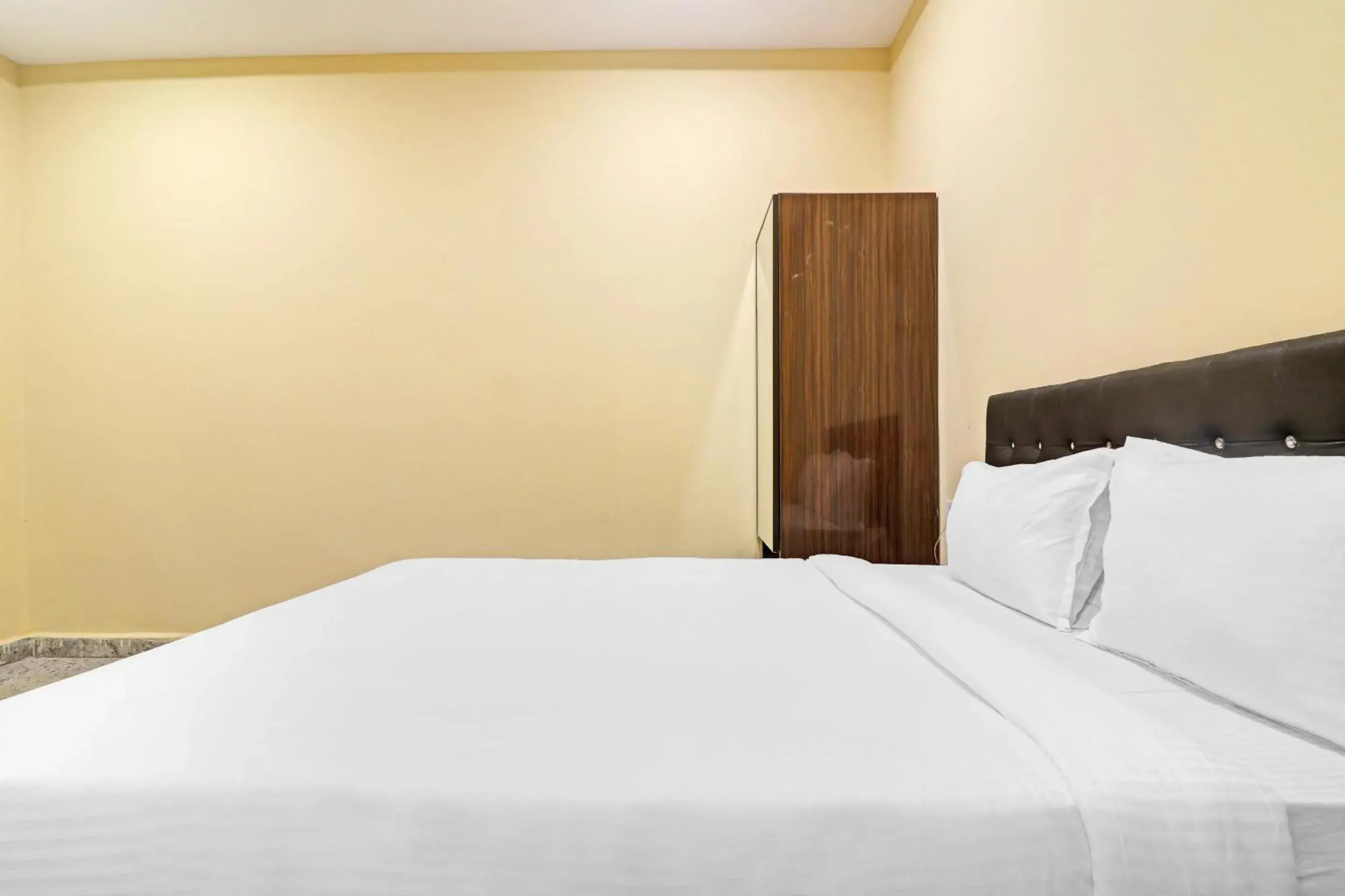 Bedroom, Bed in Capital O Sai Balaji Near Golconda Fort Bedroom, Bed in Capital O Sai Balaji Near Golconda Fort