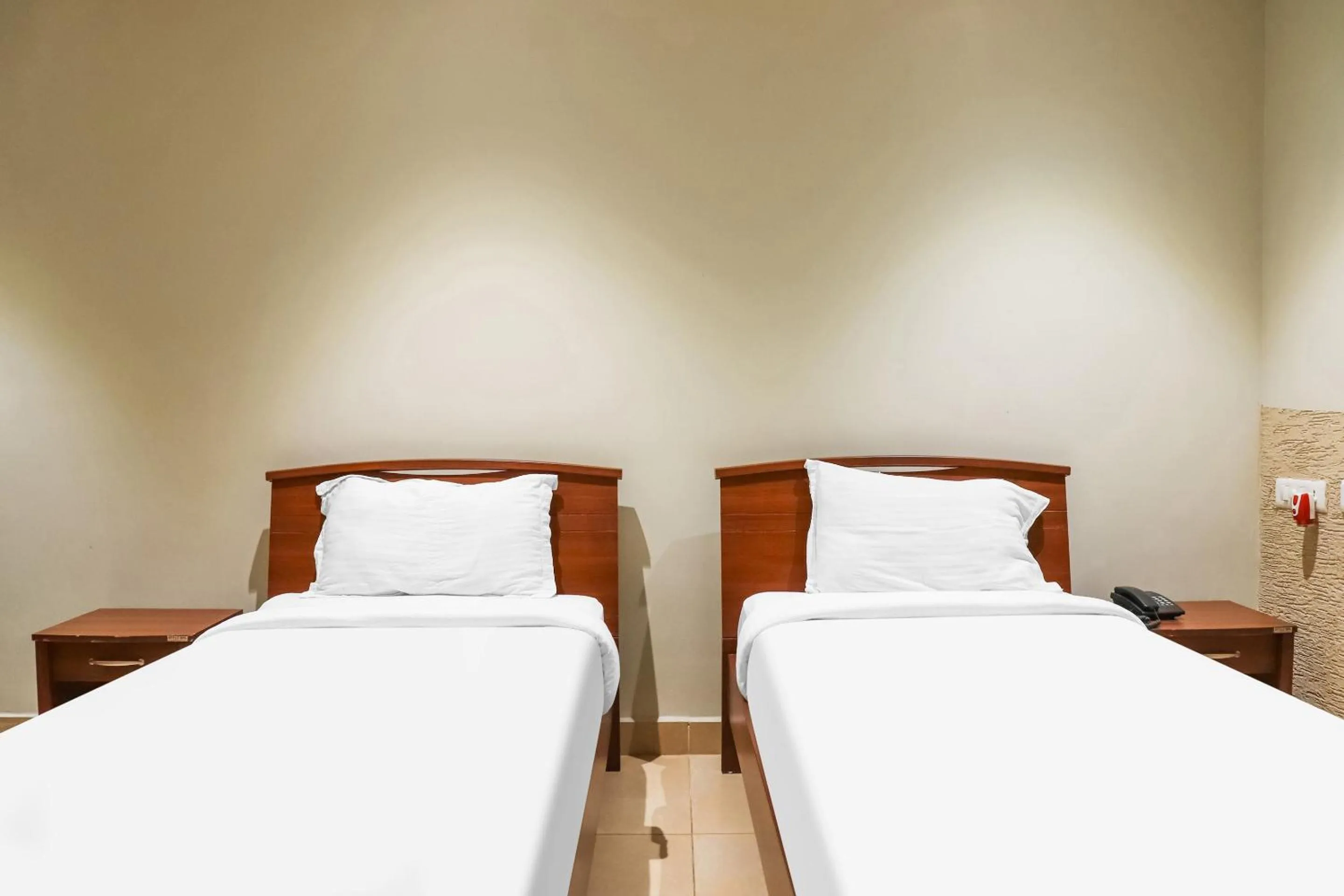 Bedroom, Bed in Collection O Kk Trends