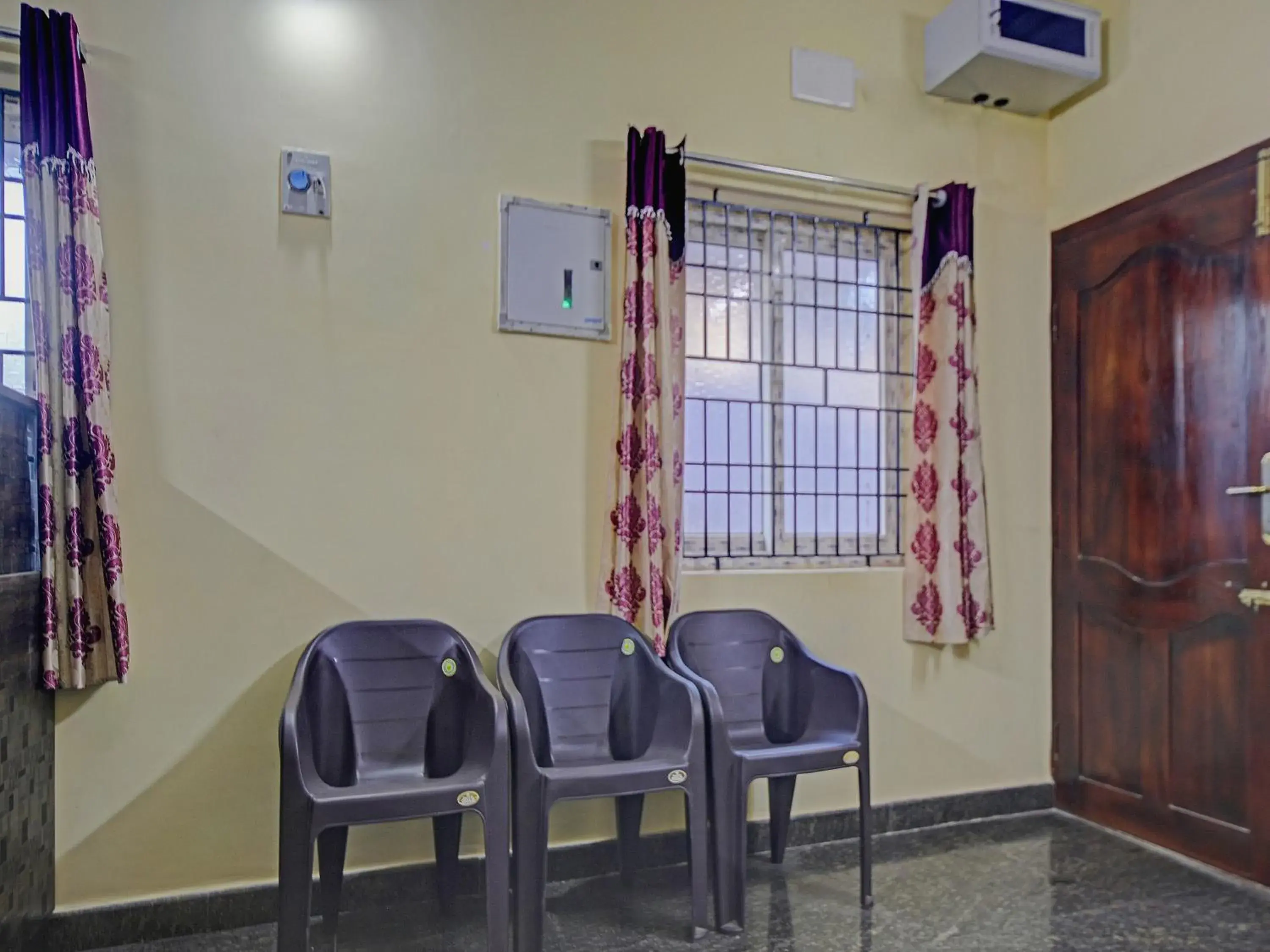 Lobby or reception in Hotel O Vsv Guest House Lobby or reception in Hotel O Vsv Guest House