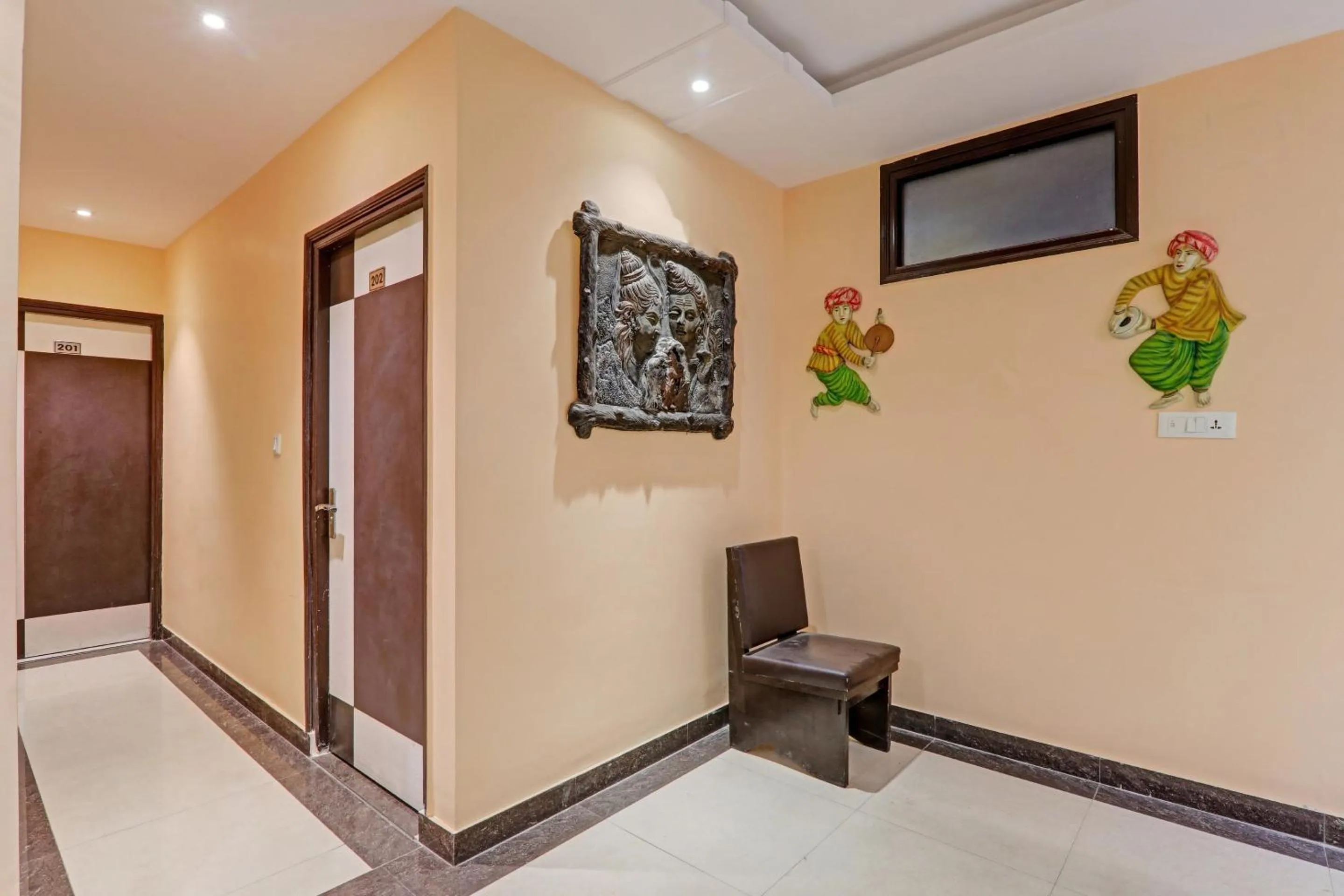 Lobby or reception in Super Capital O Townhouse Govinda Royal