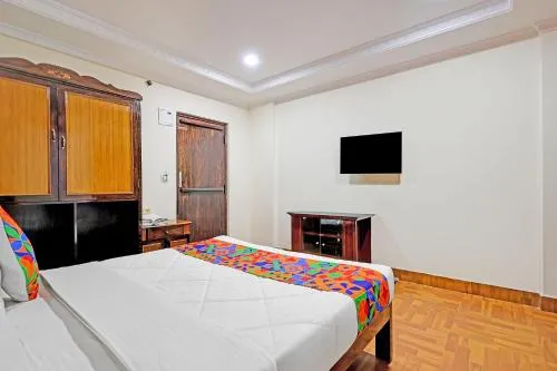 FabHotel Royal Grand Residency
