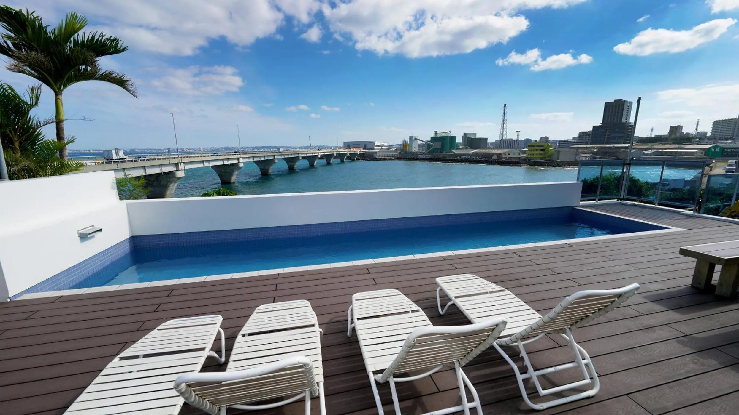 SALTY HOUSE：海が目の前！