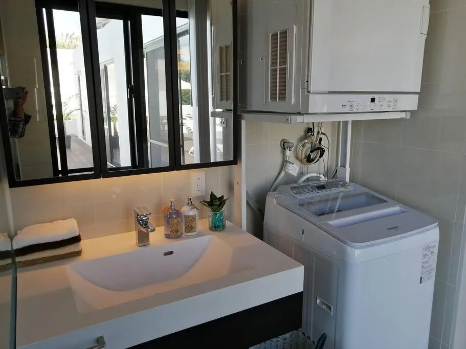 Bathroom in SALTY HOUSE：海が目の前！