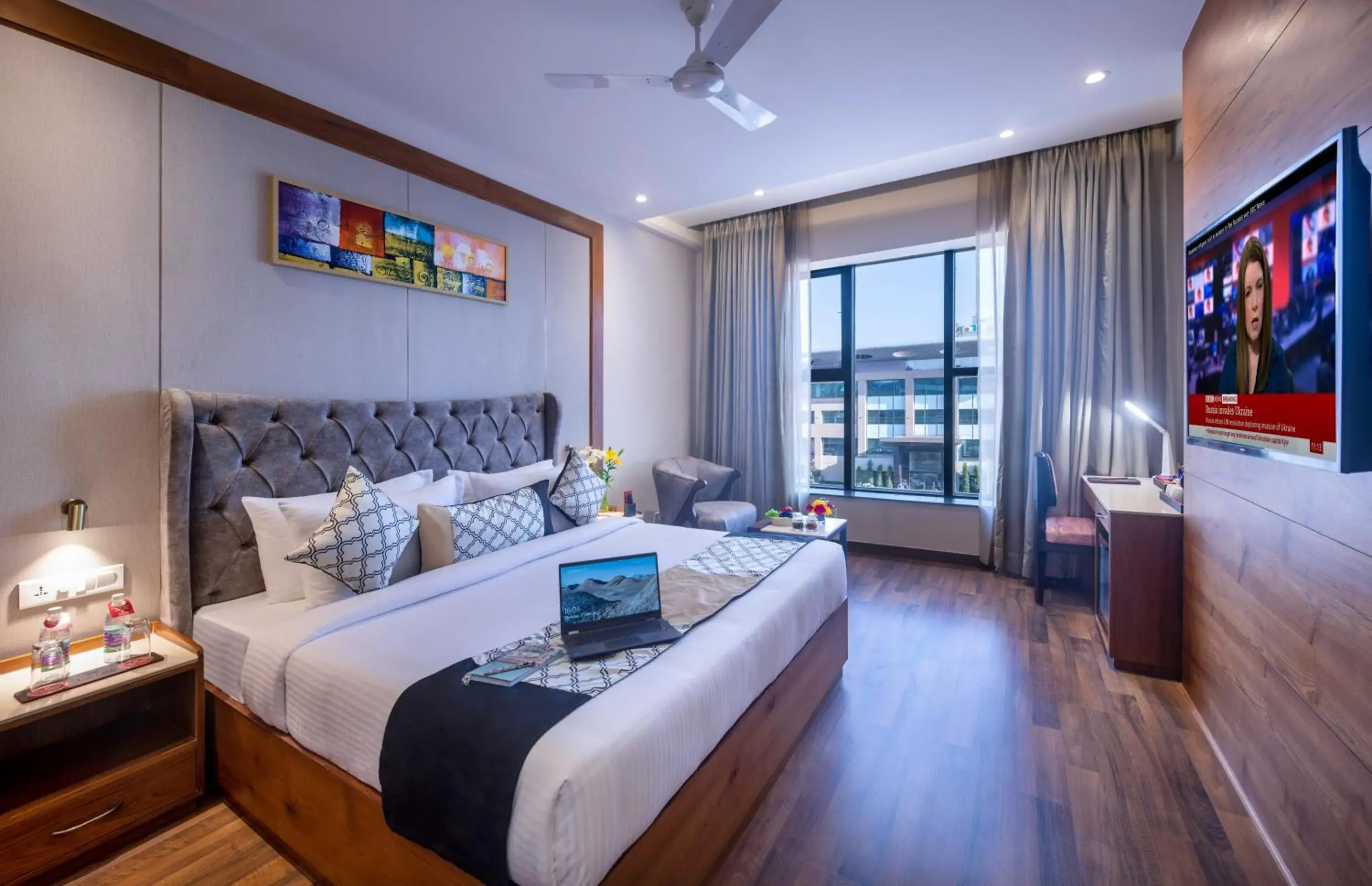 Photo of the whole room, Bed in Lords Inn Chandigarh Zirakpur Photo of the whole room, Bed in Lords Inn Chandigarh Zirakpur