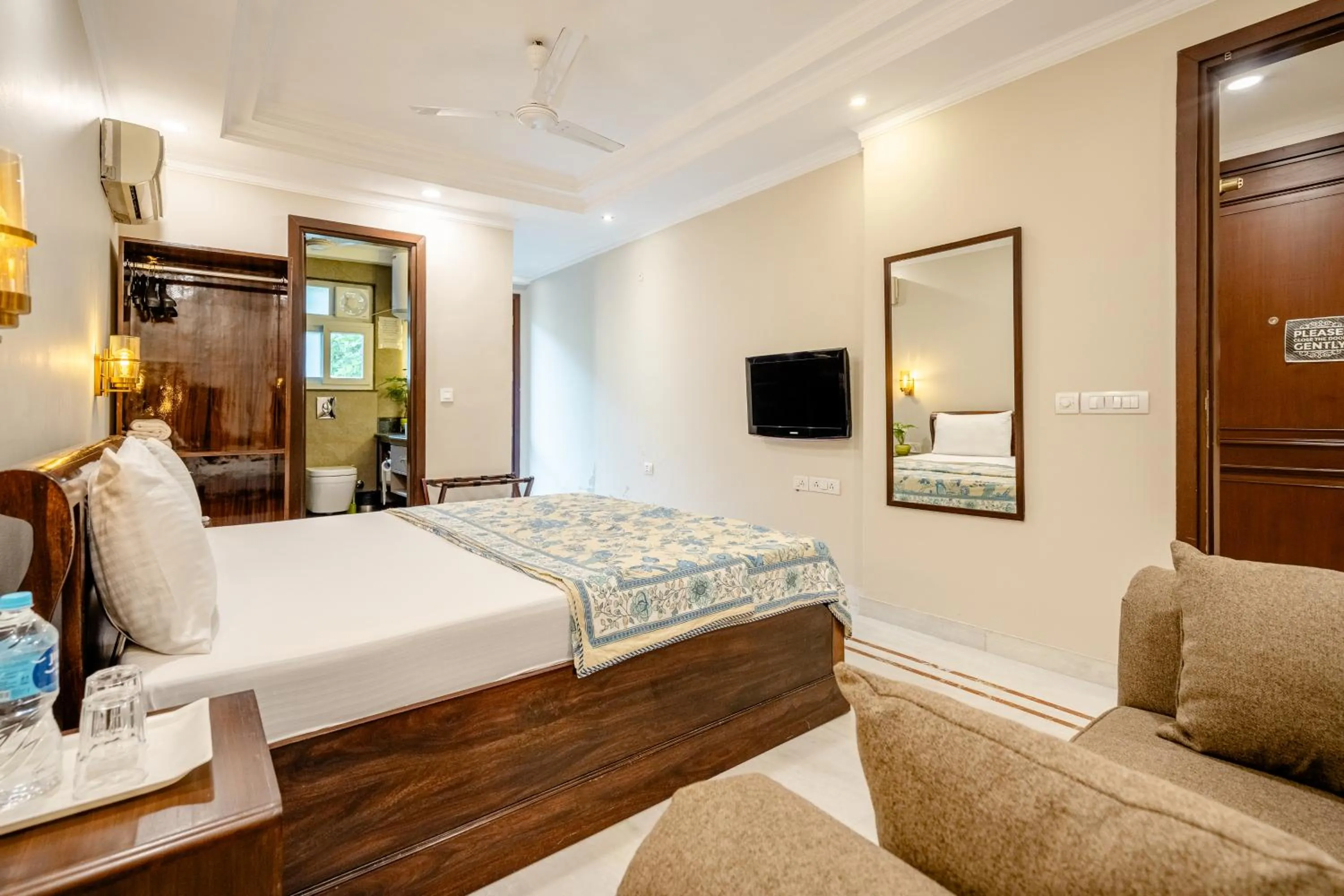 Bed in Tree of Life Bed & Breakfast