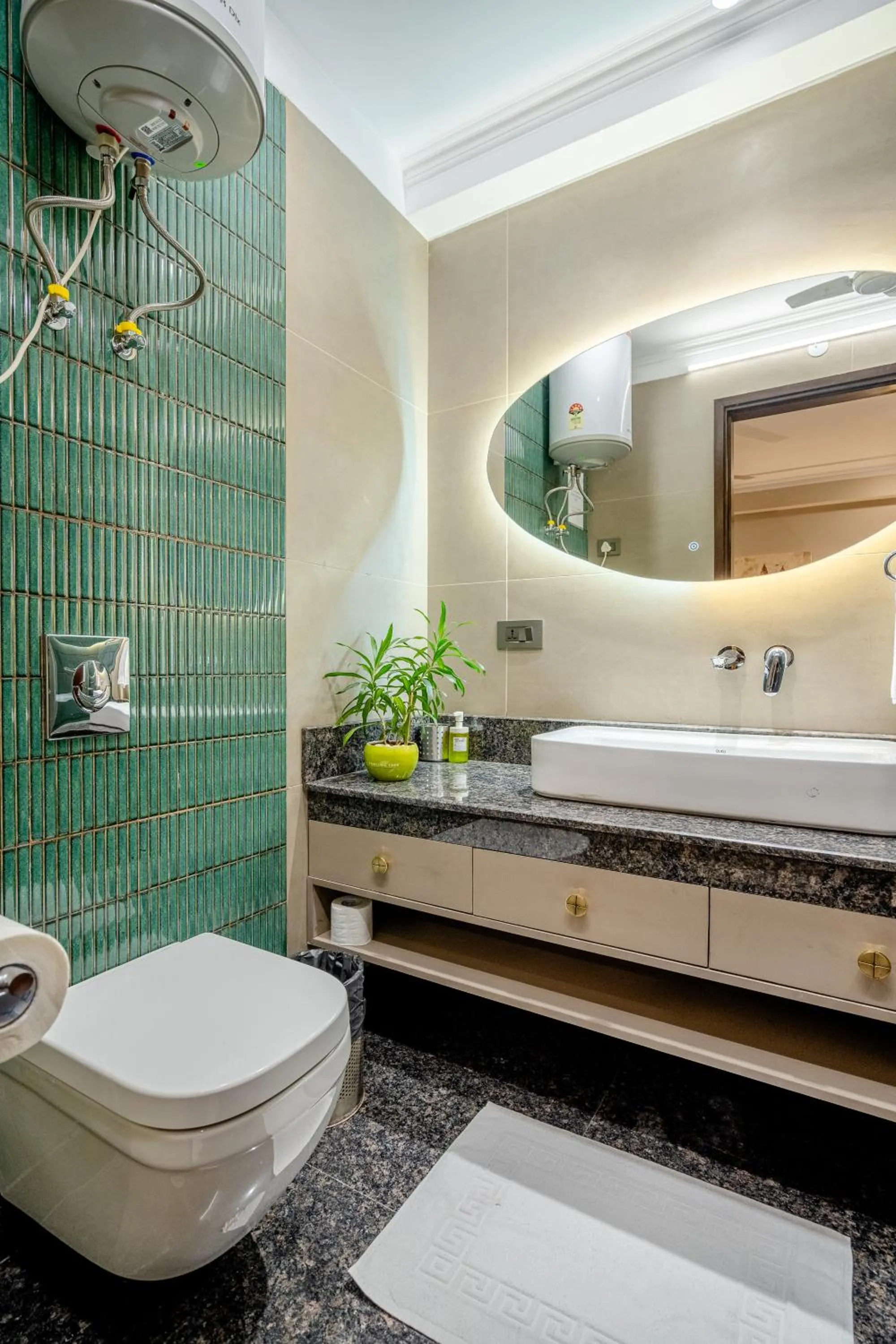 Bathroom in Tree of Life Bed & Breakfast