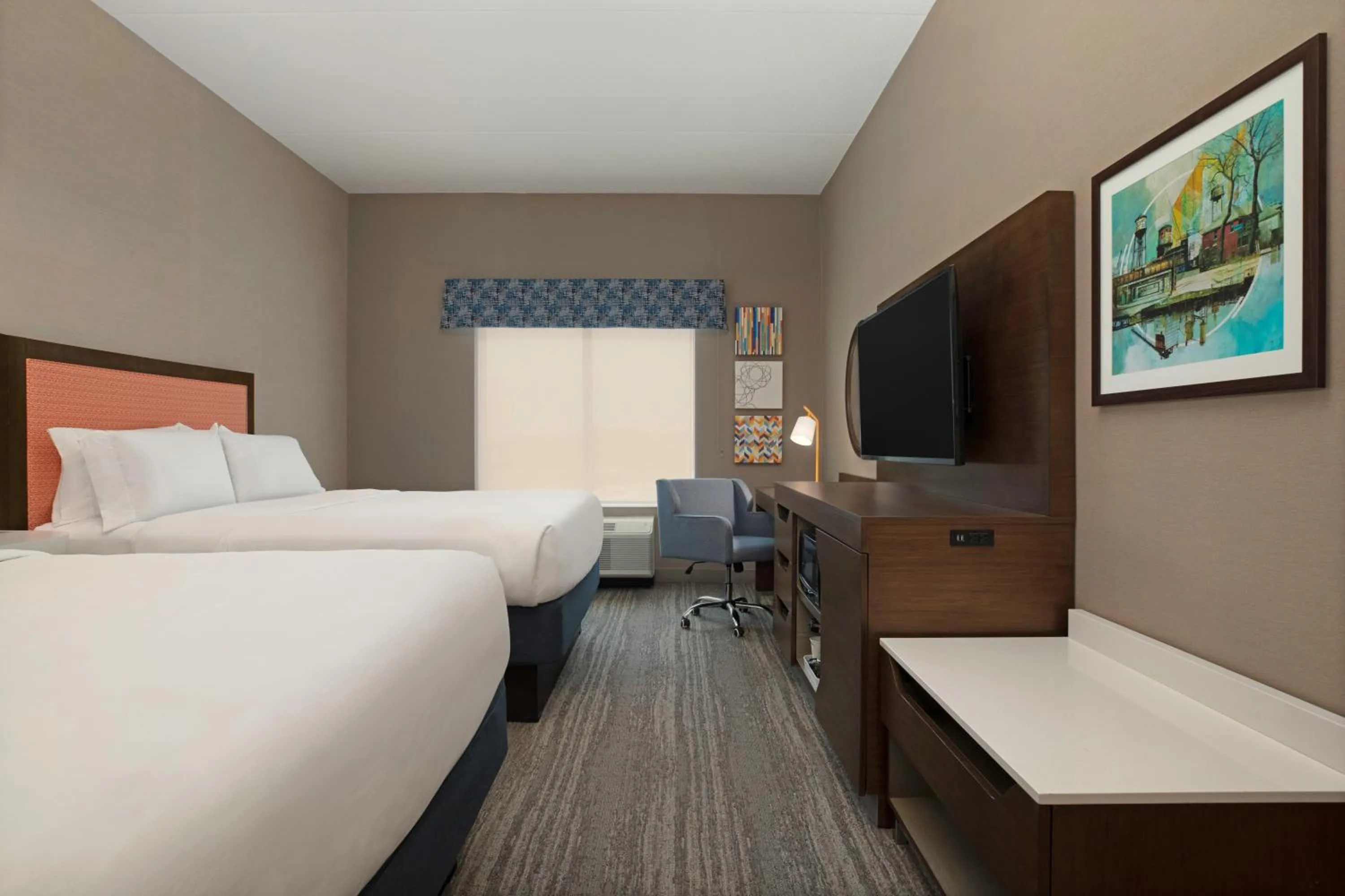 Bedroom, Bed in Hampton Inn by Hilton Port Hope Cobourg