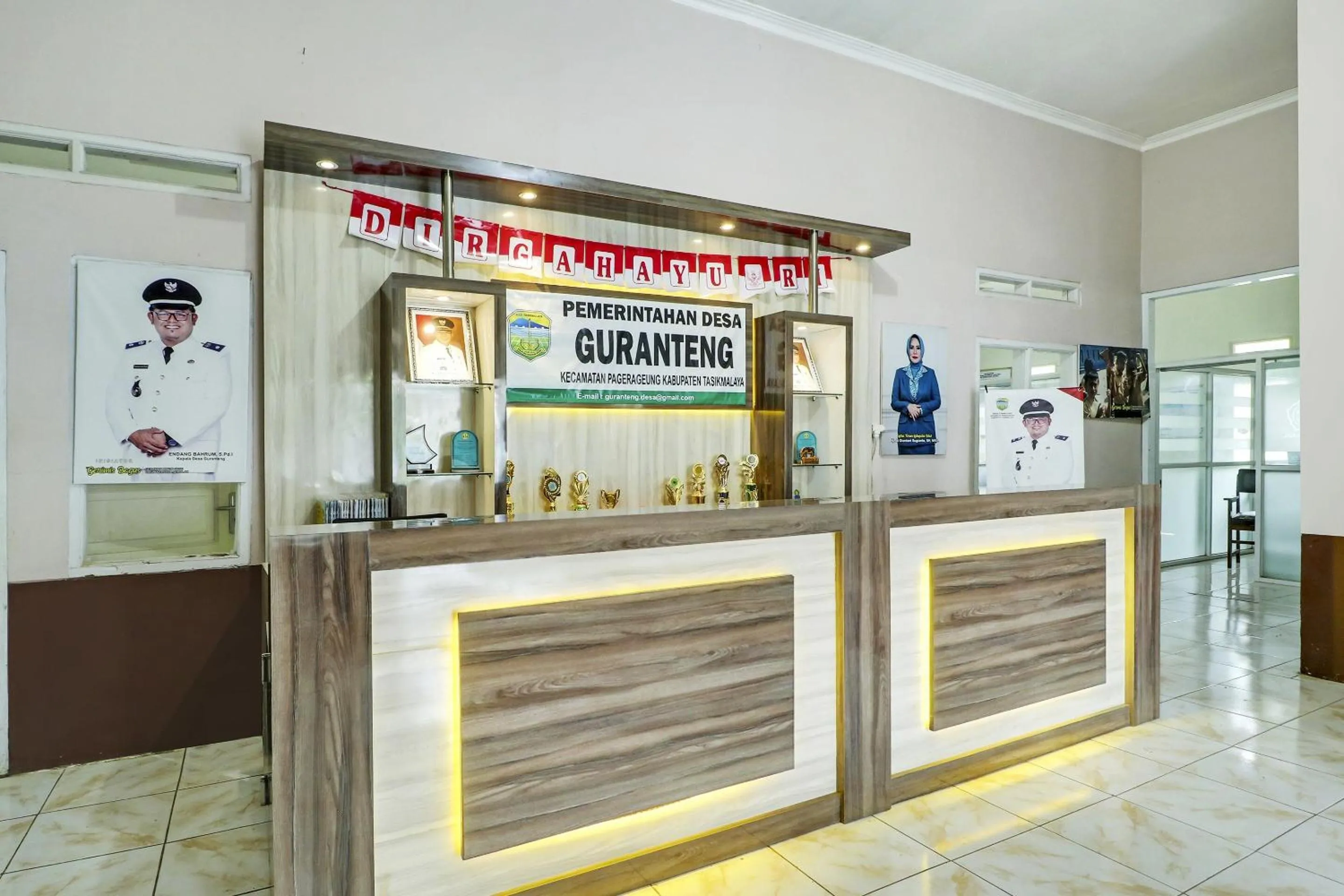 Lobby or reception in Hotel O Desa Wisata Guranteng