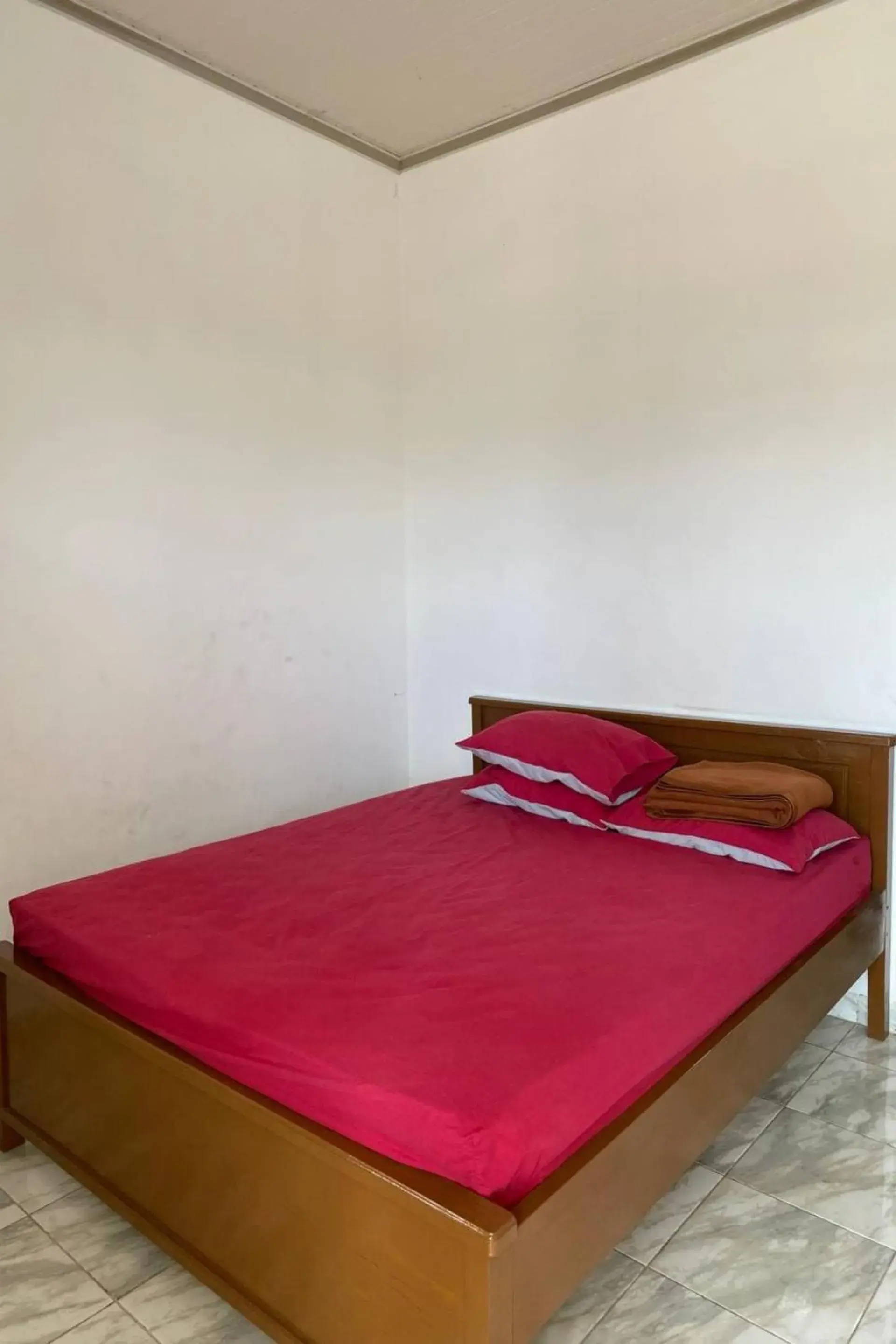 OYO Life 90960 Putih Salju Homestay Syariah OYO Life 90960 Putih Salju Homestay Syariah