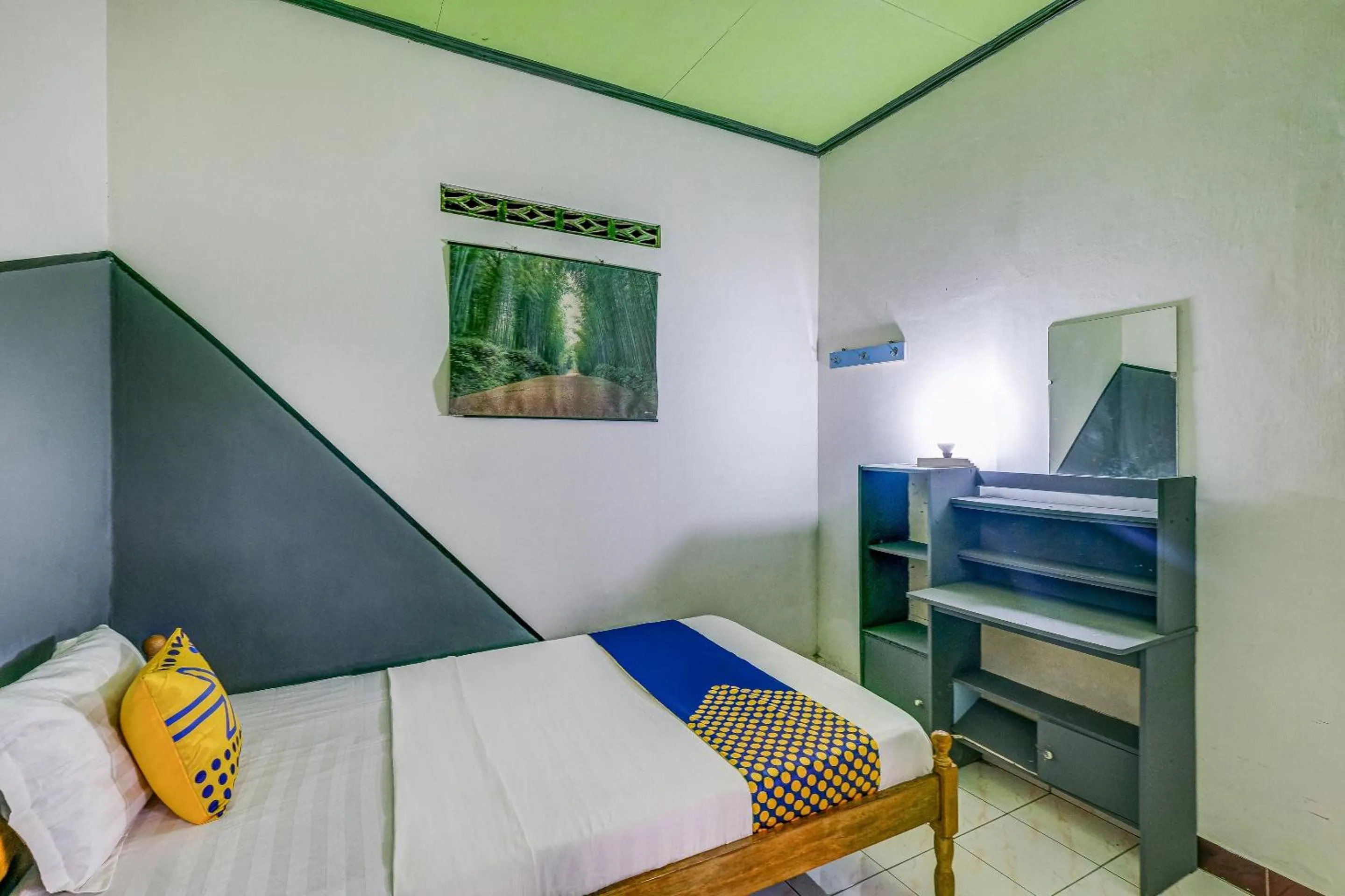 Bedroom, Bed in OYO Homes 90987 Desa Wisata Gabugan Syariah