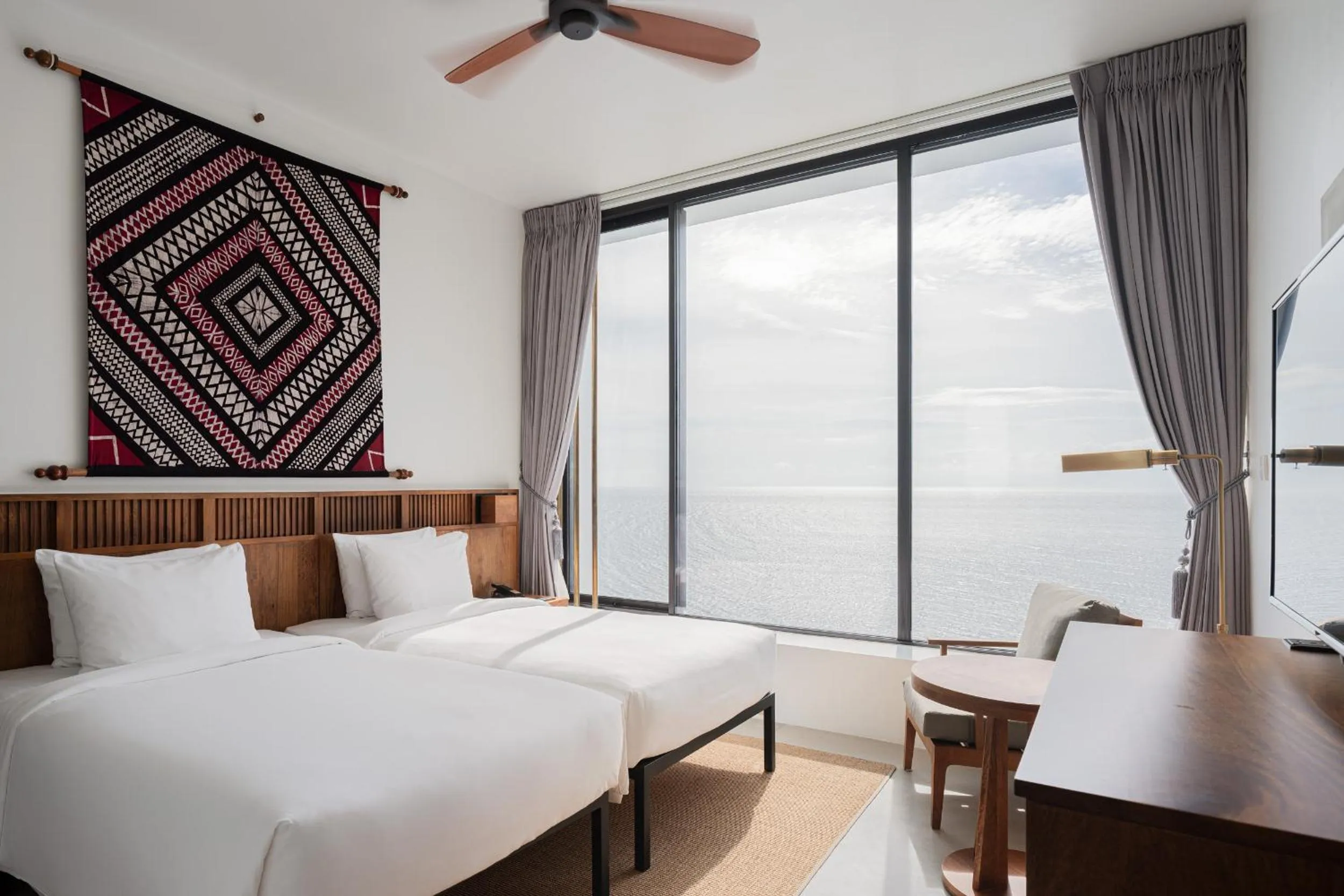 Bed in Granbell Hotel Colombo